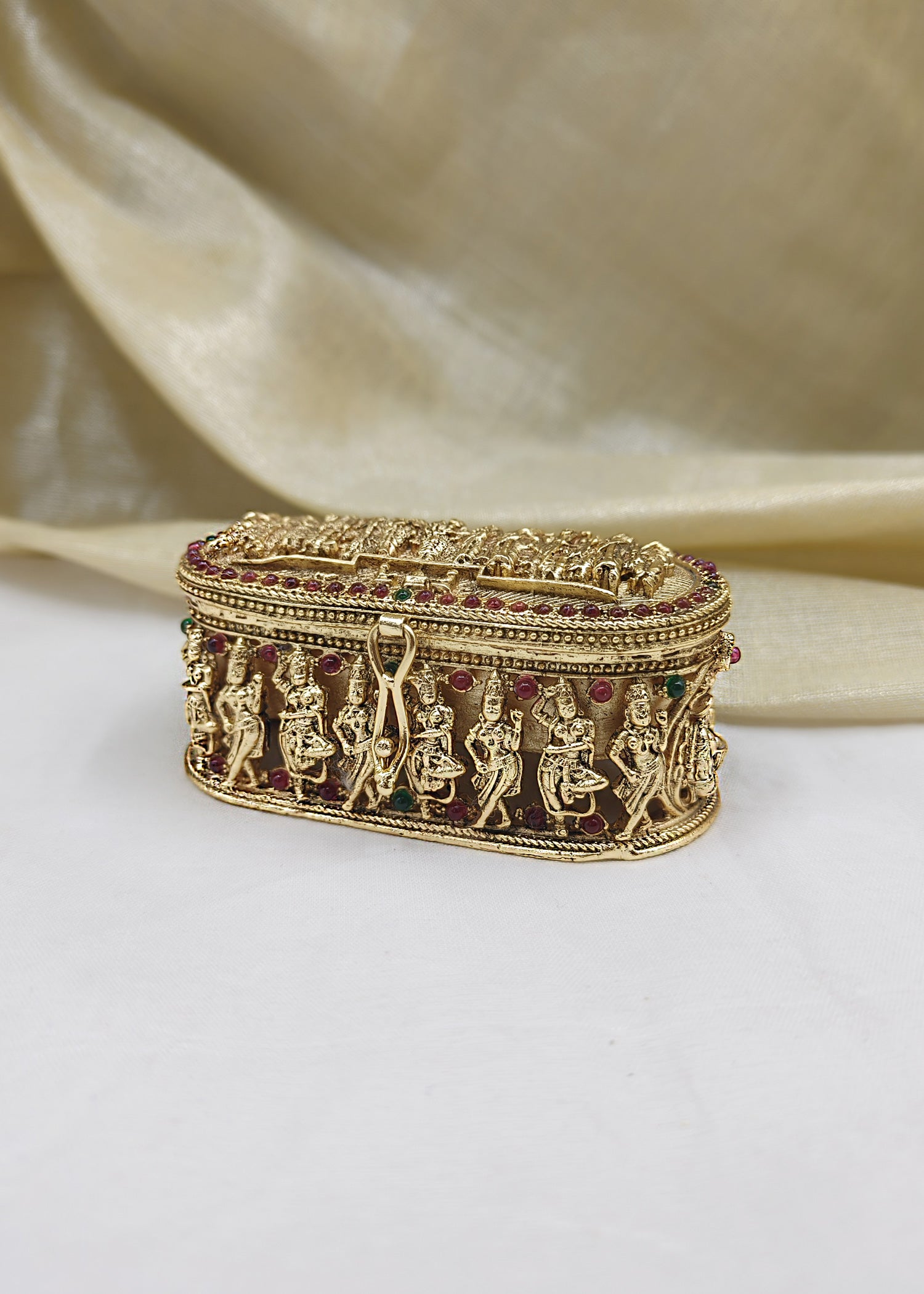 Sindoor Dibbi