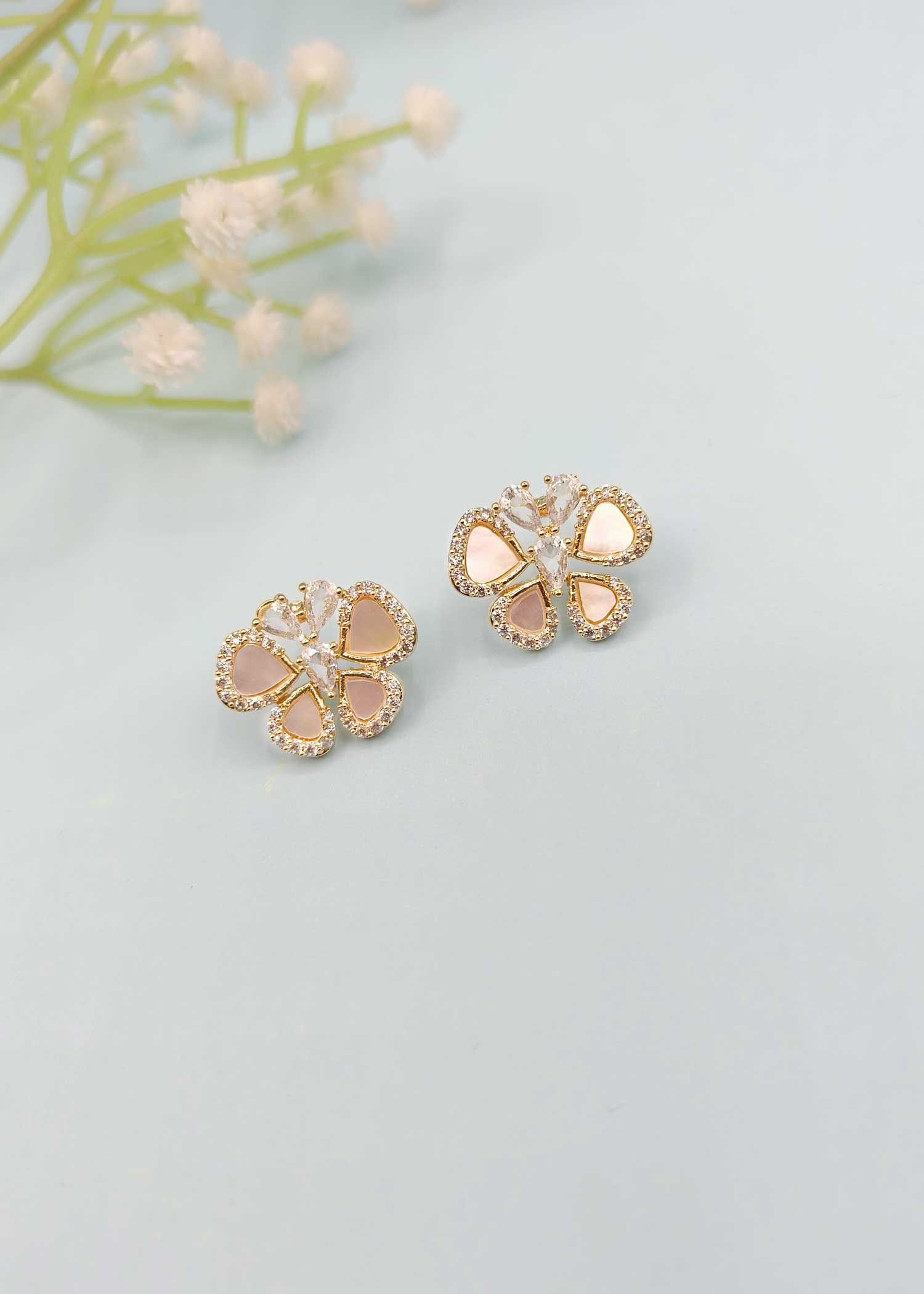 Butterfly Mother of Pearl Cubic Zircon Pendant Set