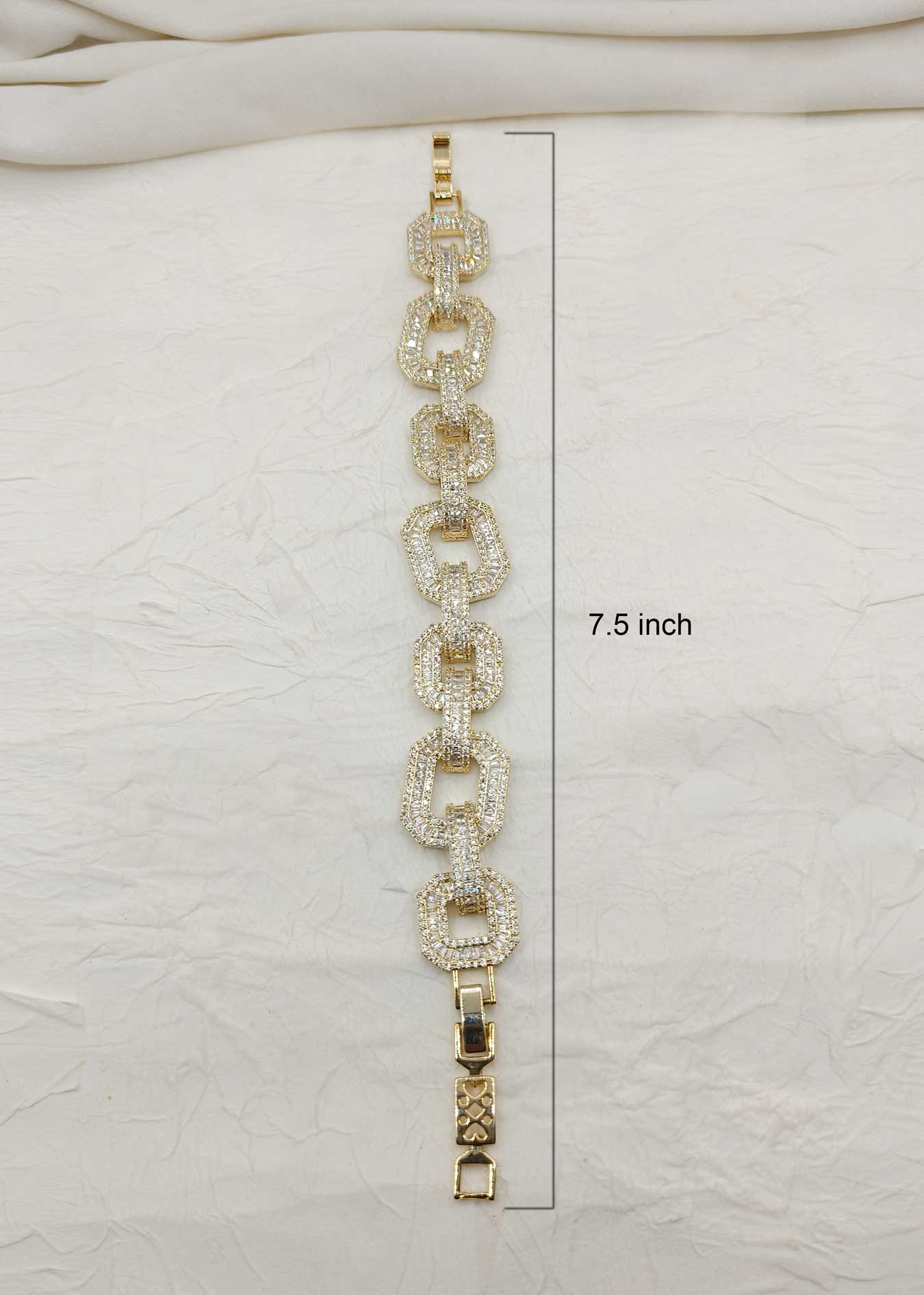 Loose bracelet