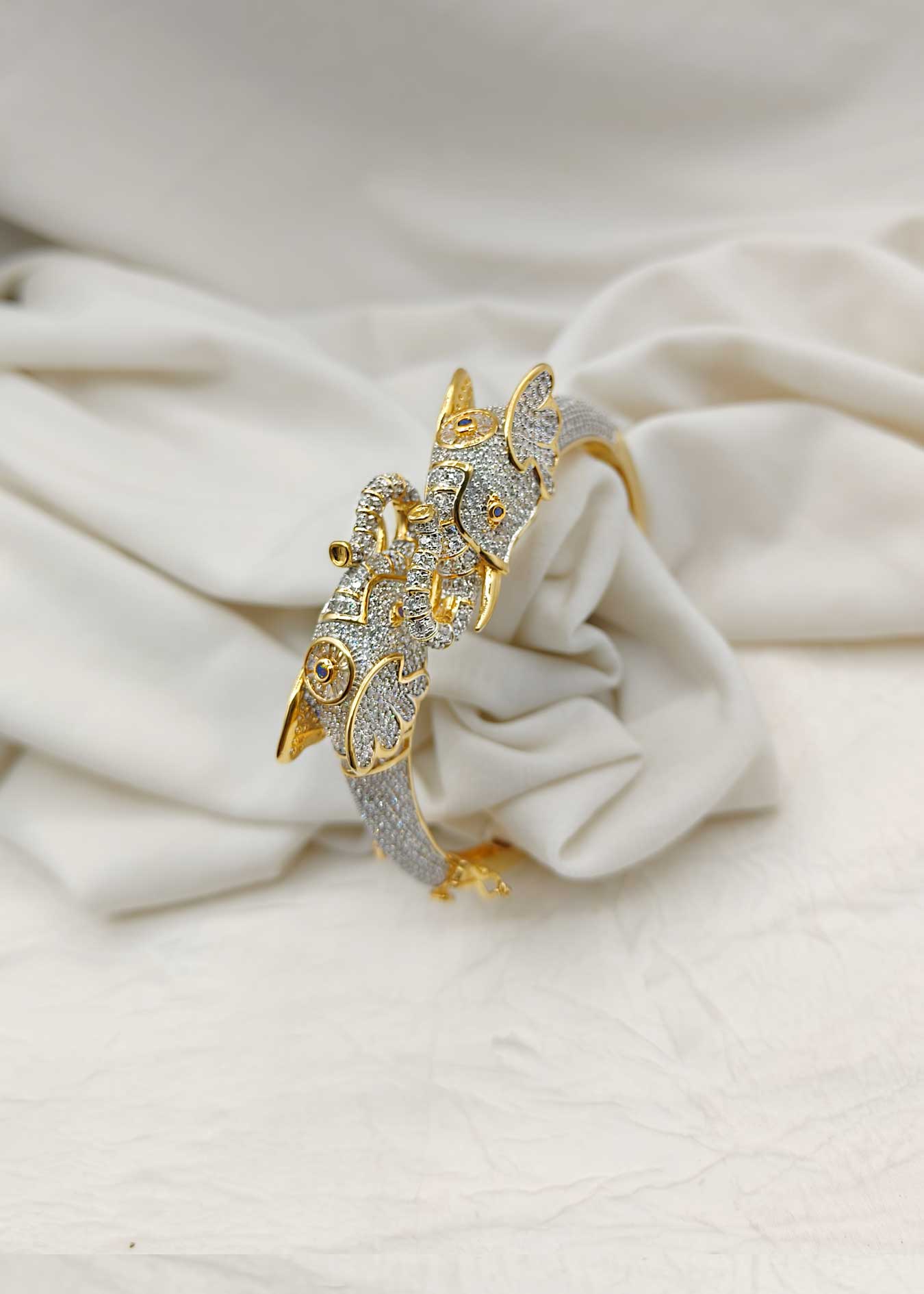 Zircon Kada Bracelet