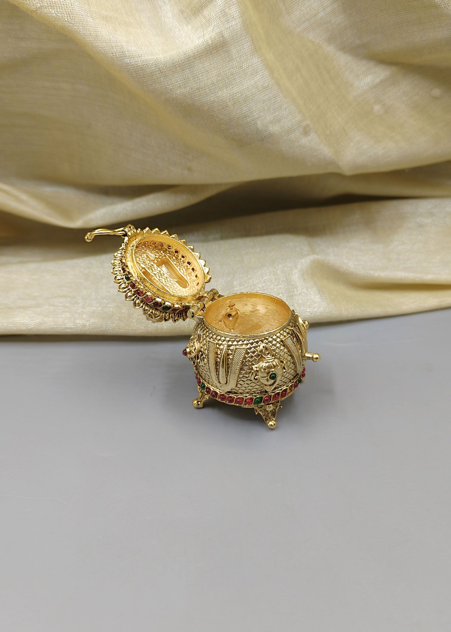Gold Plated Feat Design Kumkum Box / Sindoor Box