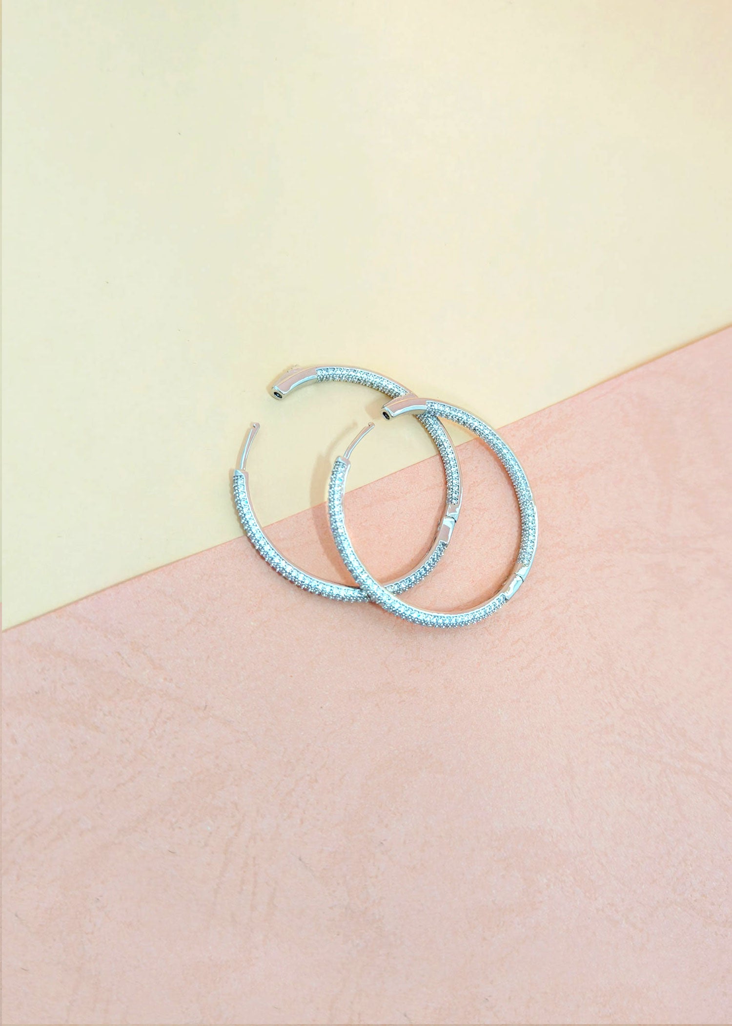 Simple round shape zircon bali