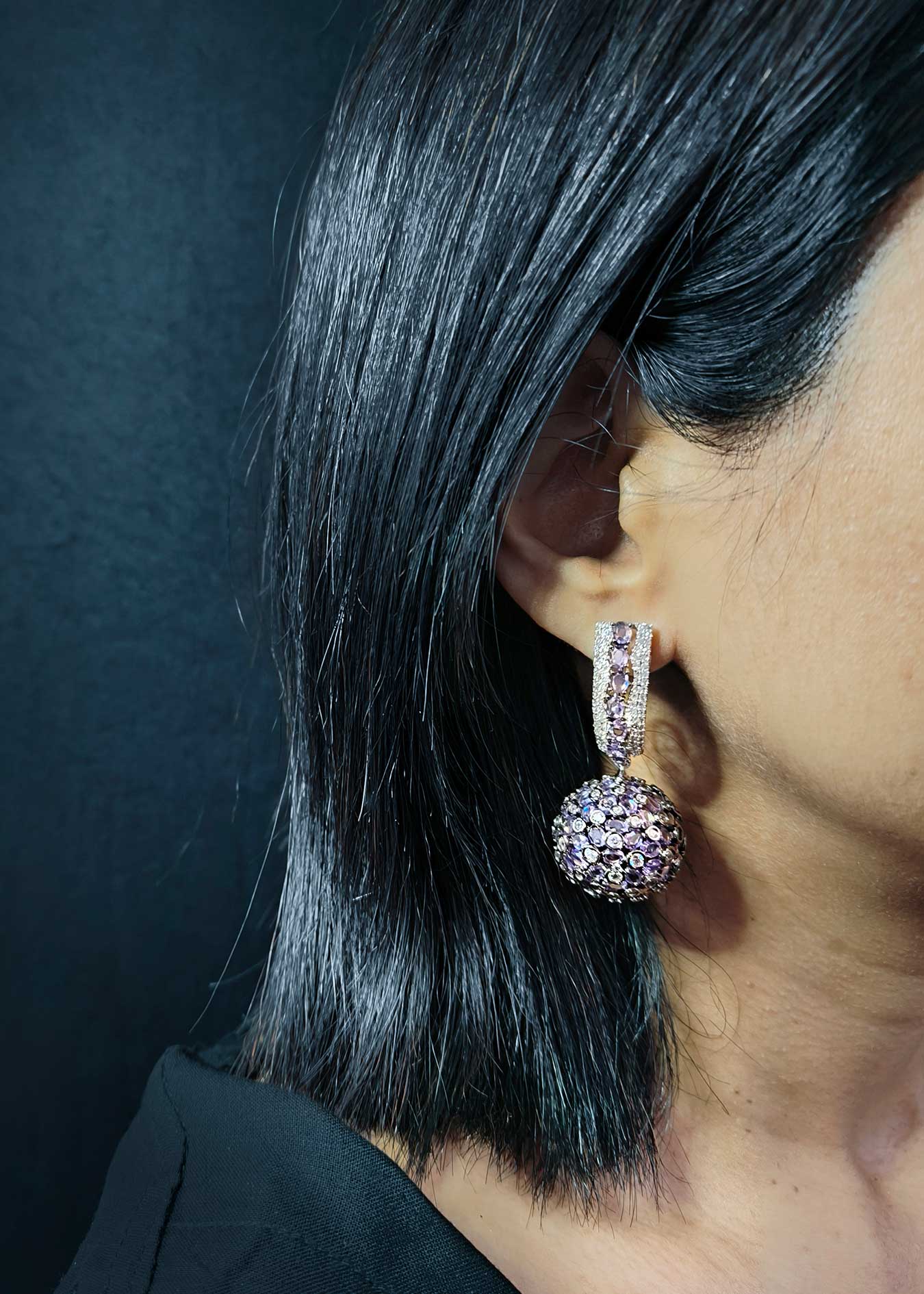 Round Shape Black Polish Cubic Zircon Earring