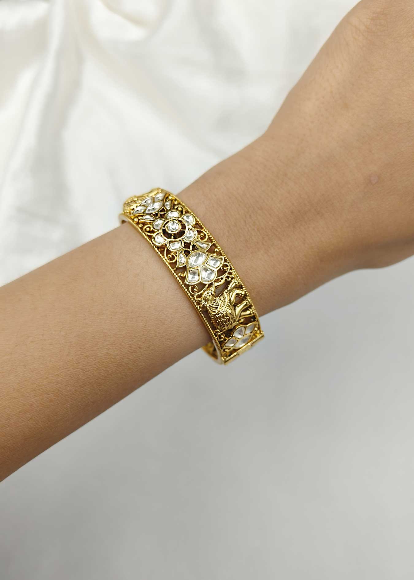 Kundan Bangle
