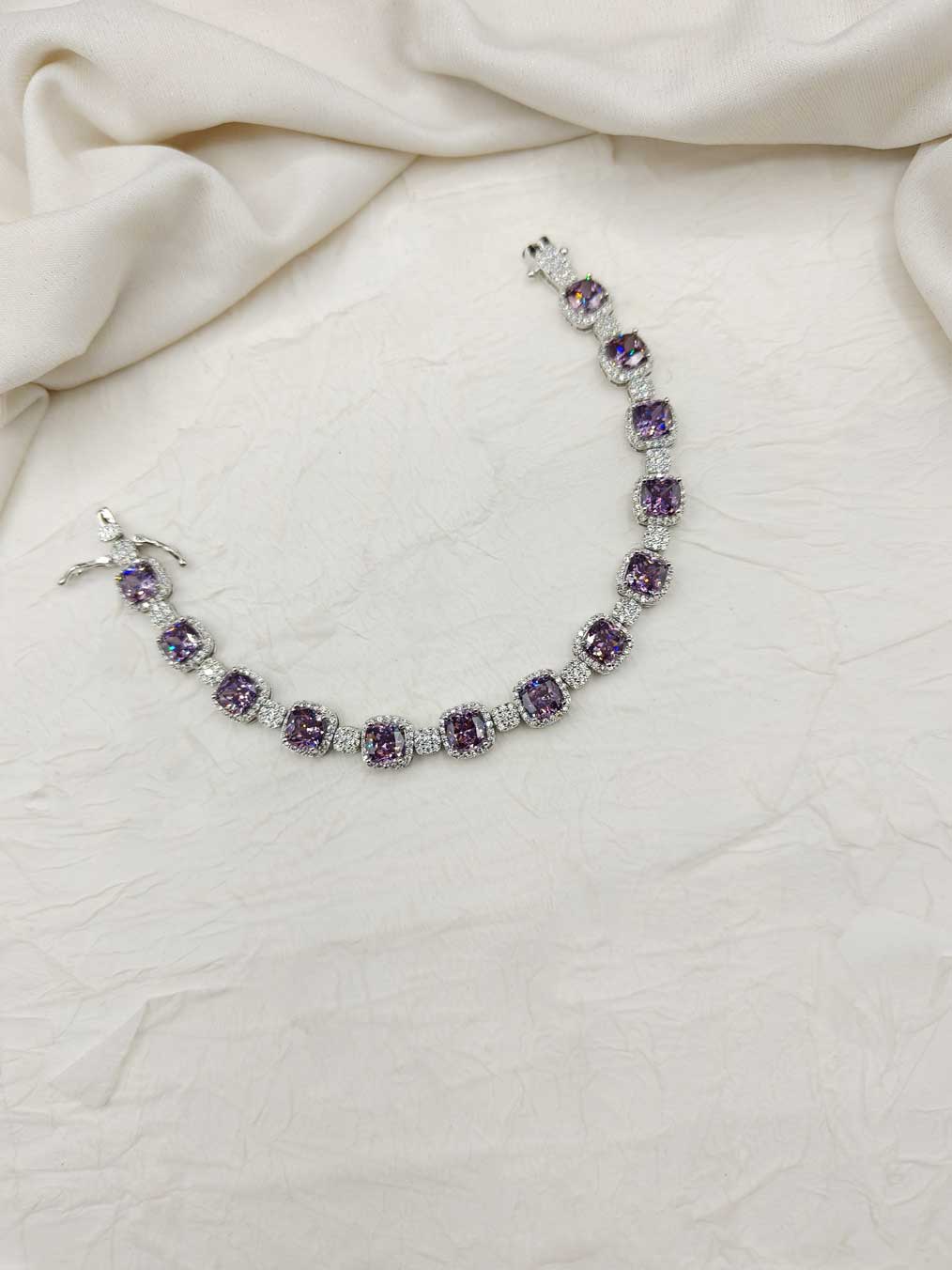 Cubic Zircon Silver Plated Beautiful Women Tennis Loose Bracelet