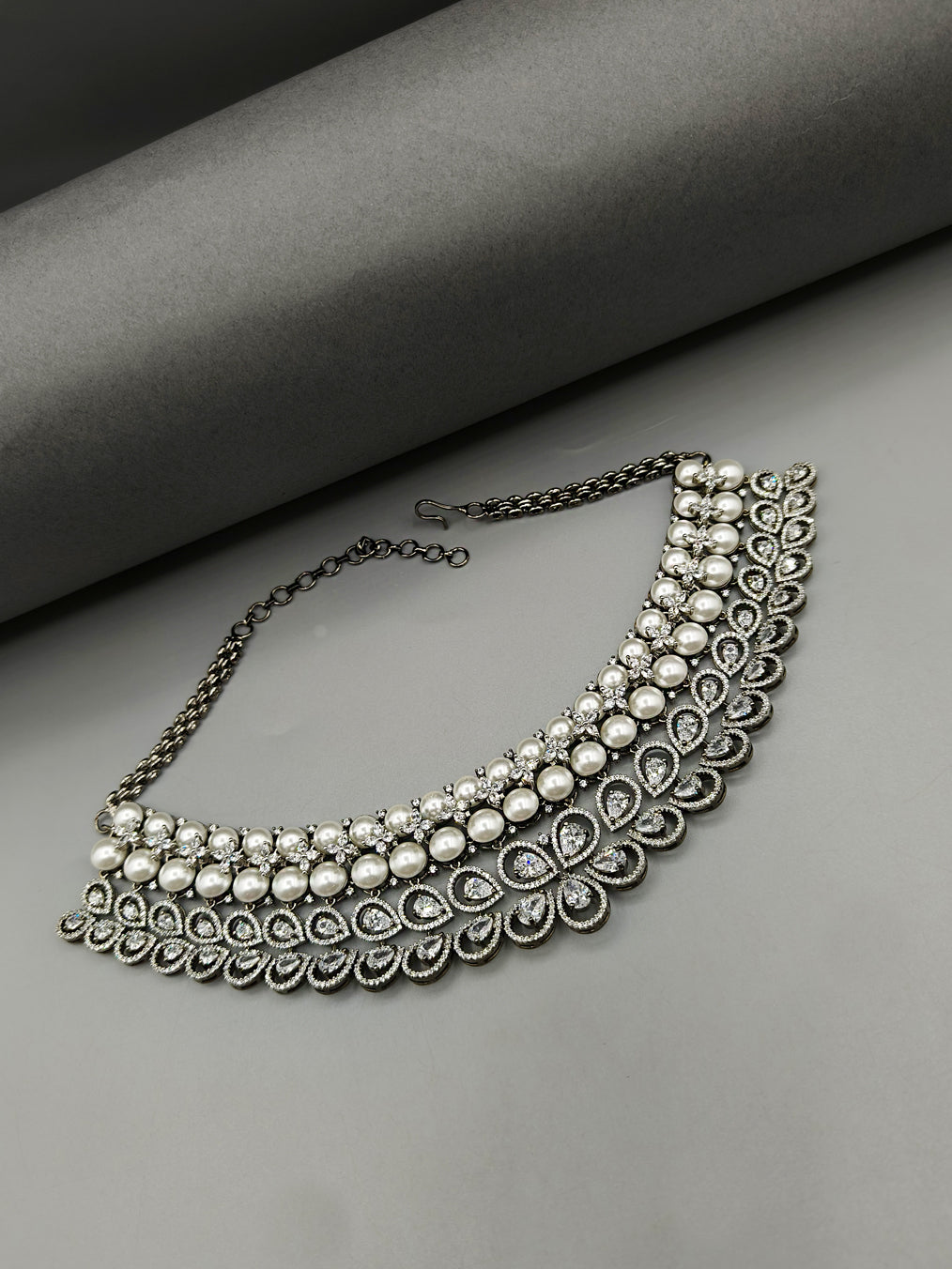 Cubic Zircon Victorian New Traditional Design Oxidised Pearl Short Necklace Set
