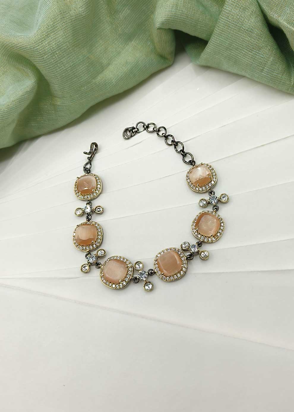 Beautifully Design Cubic Zircon Black Polish Women Loose Bracelet