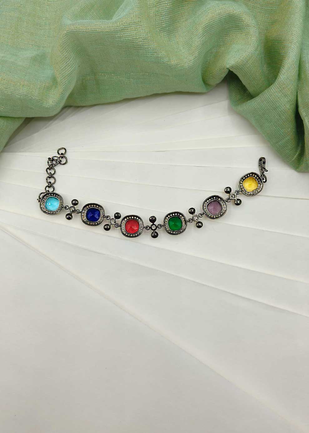 Beautifully Design Cubic Zircon Black Polish Women Loose Bracelet