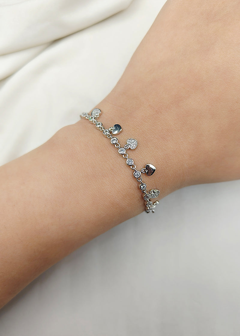 Cubic Zircon Silver Plated Delicate Heart Charms Loose Bracelet