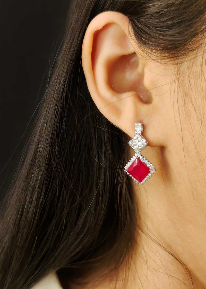 Cubic Zircon Colorful Silver Plated Designer Pendant Set