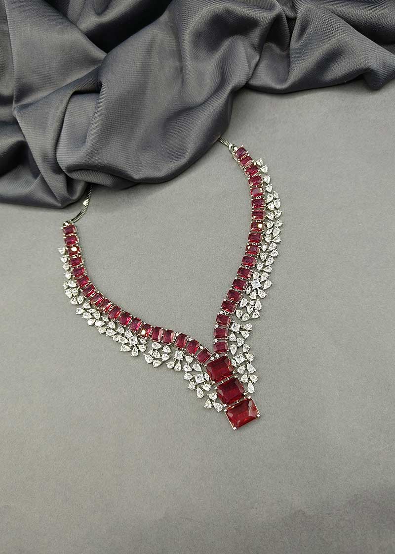 Multicolor Western Style Diamond Necklace Set