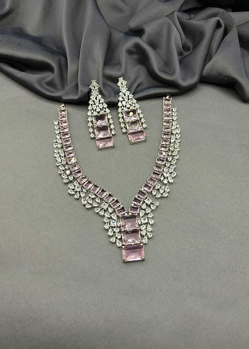 Multicolor Western Style Diamond Necklace Set