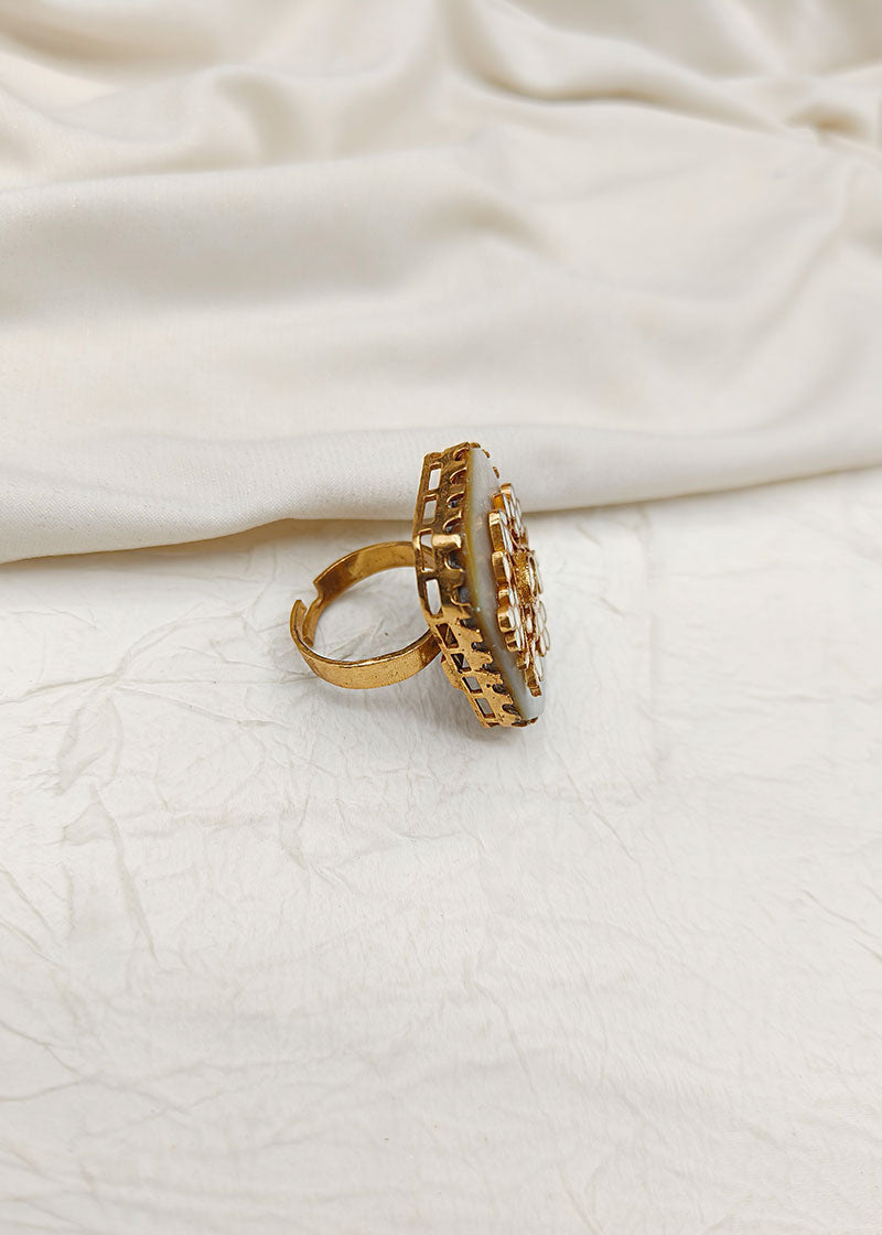 Big White Mother Of Pearl Floral Design Kundan Finger Ring For Women