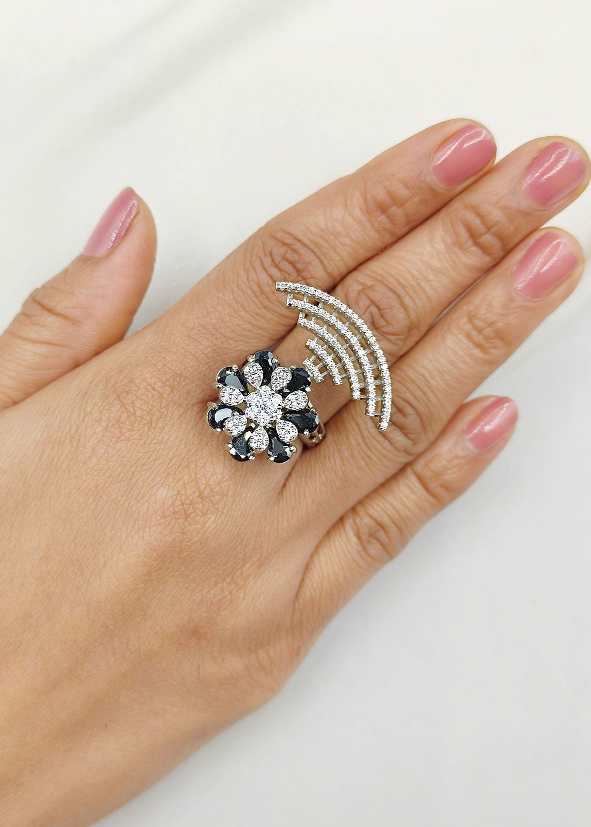 Unique Flower Design Cubic Zircon Women Adjustable Finger Ring