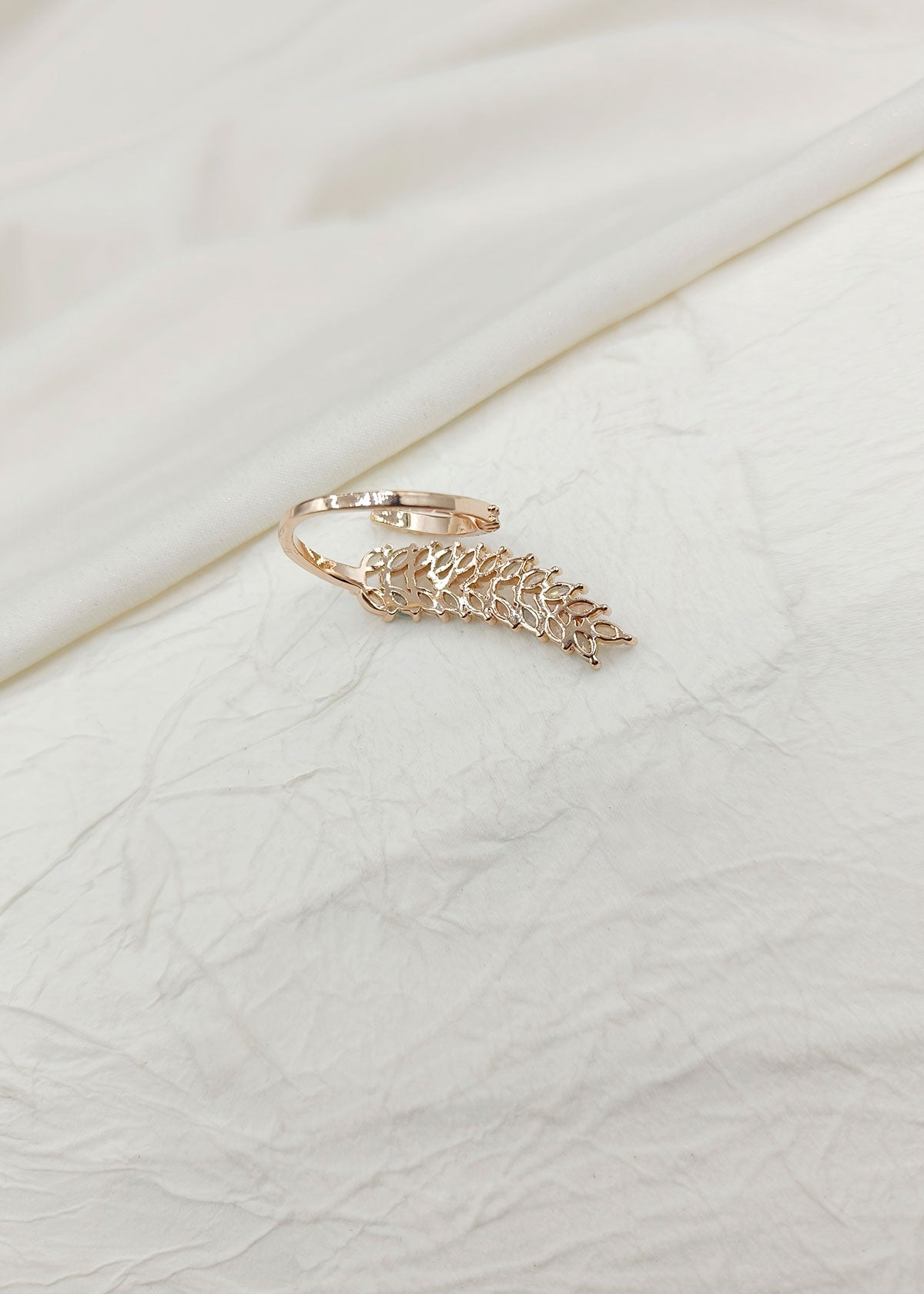 Delicate Rose Gold-Plated Leaf Design Women Adjustable Finger Ring