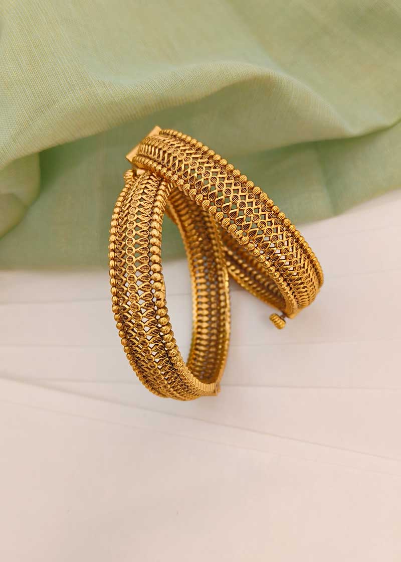 Traditional Rajasthani Antique Gold Openable Bangles (Pair)