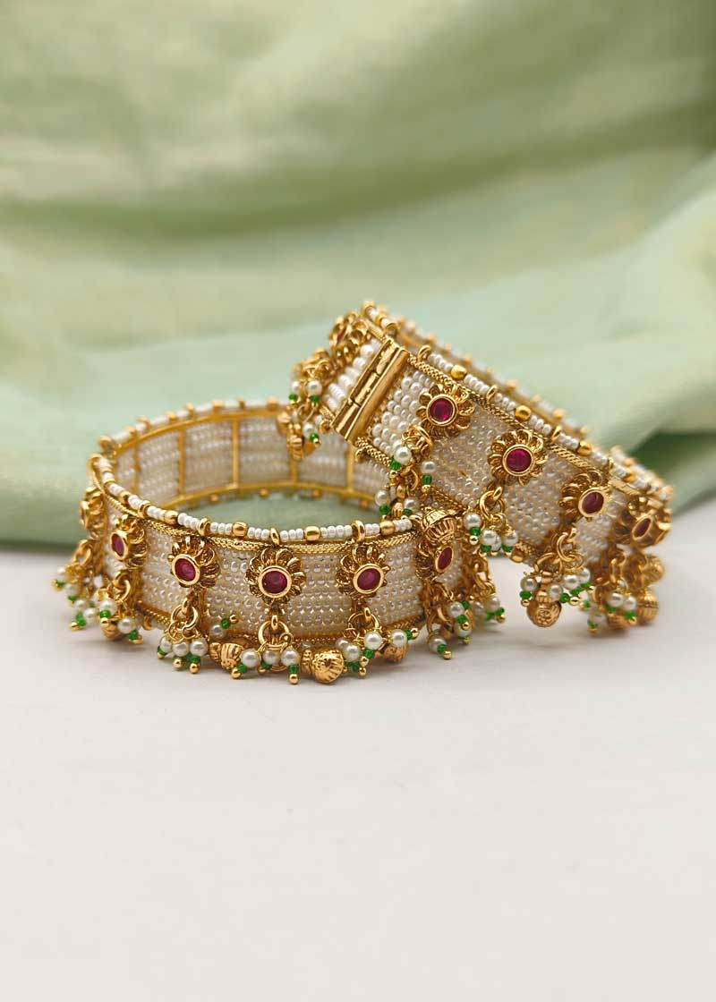 Beautiful Pearl And Kemp Studded Antique Gold Openable Bangles (Pair)