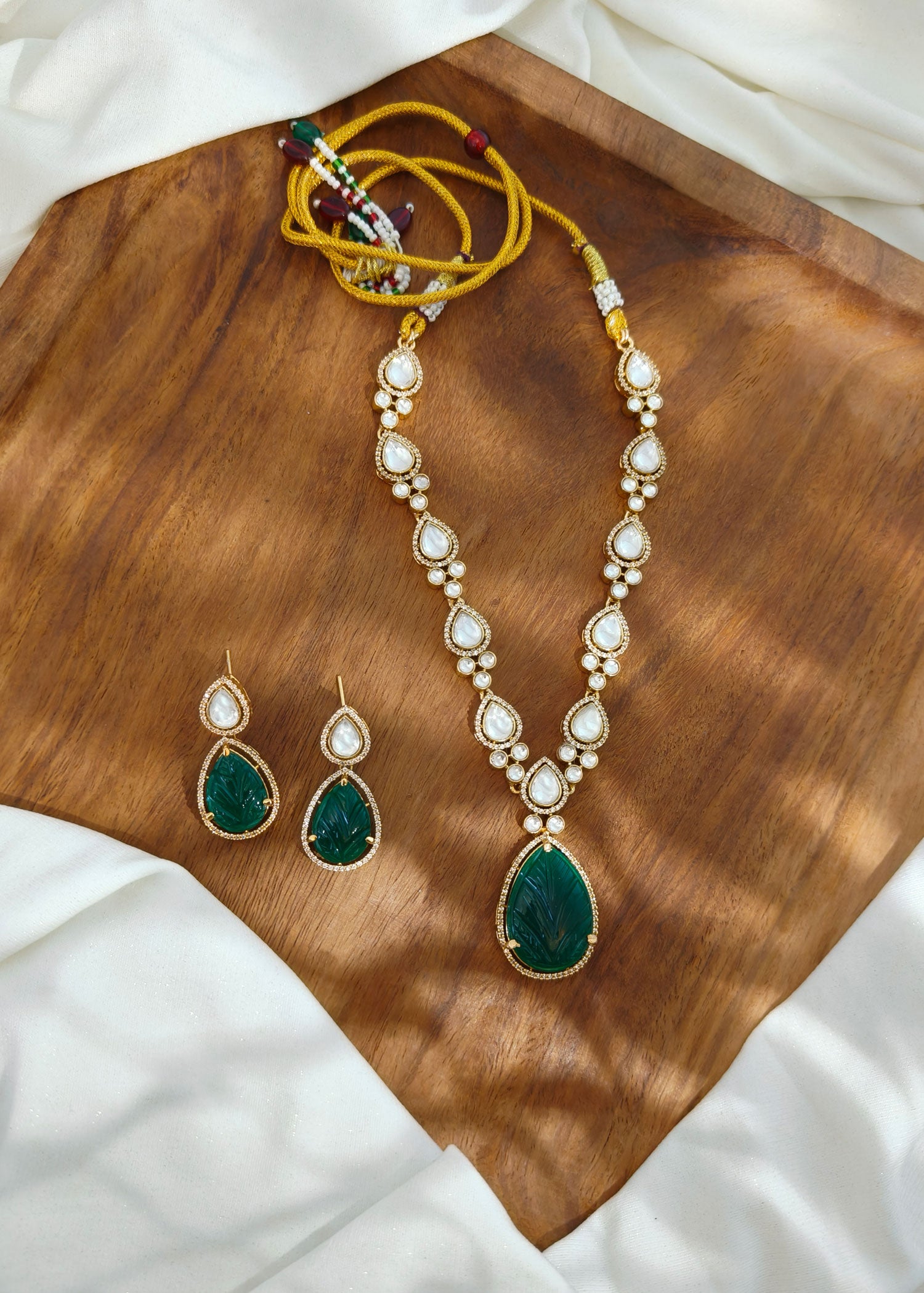 Drop Shape Emerald Zircon Short Necklace Set
