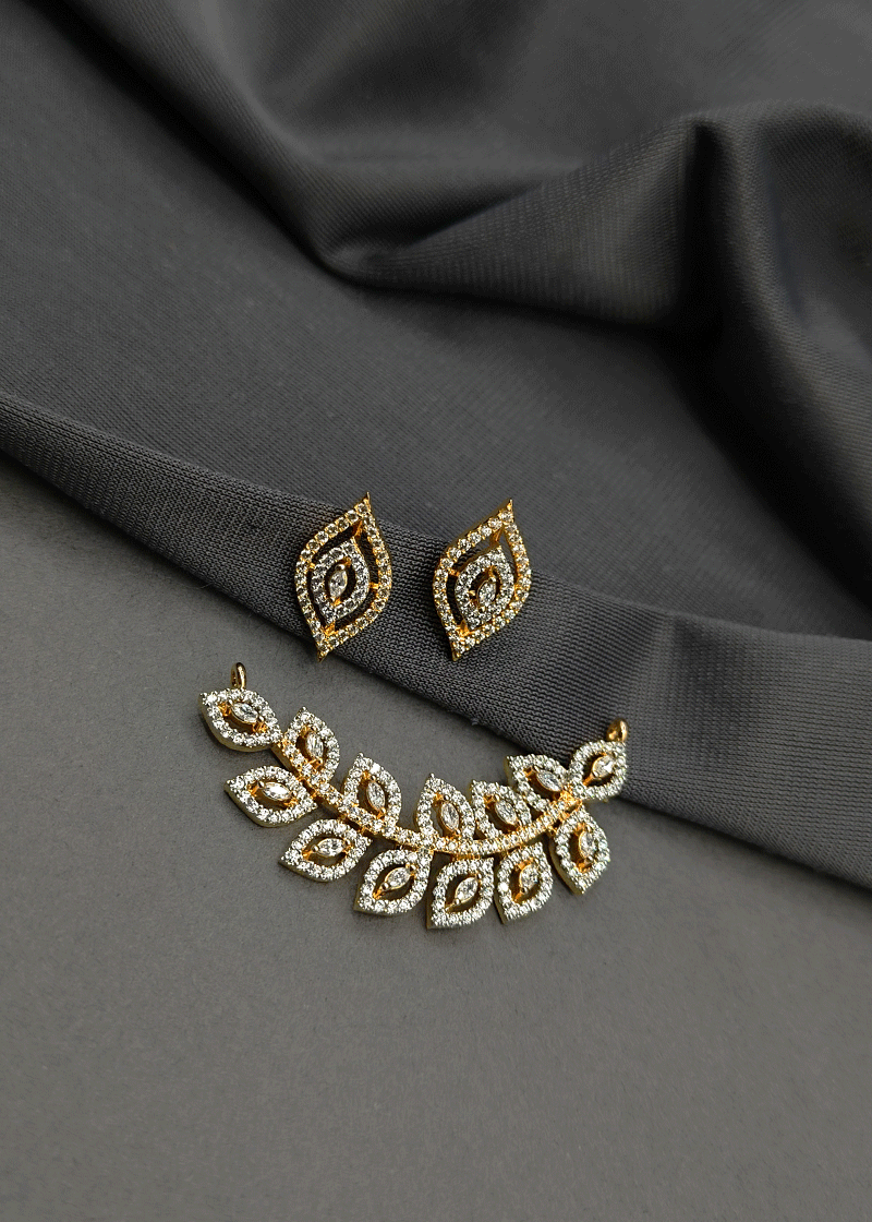 Stylish Leaf Design & Cubic Zircon Mangalsutra Pendant set
