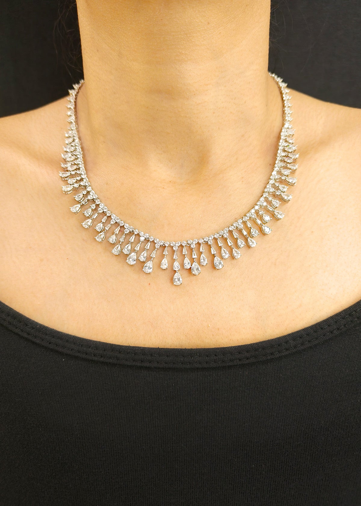 Elegant Teardrop Cubic Zircon Necklace Set With Long Earrings