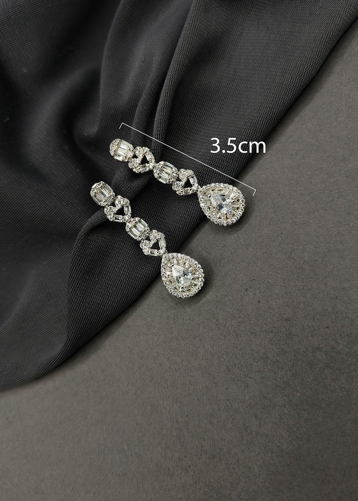 Classic Baguette Cubic Zircon Necklace Set With Long Earrings