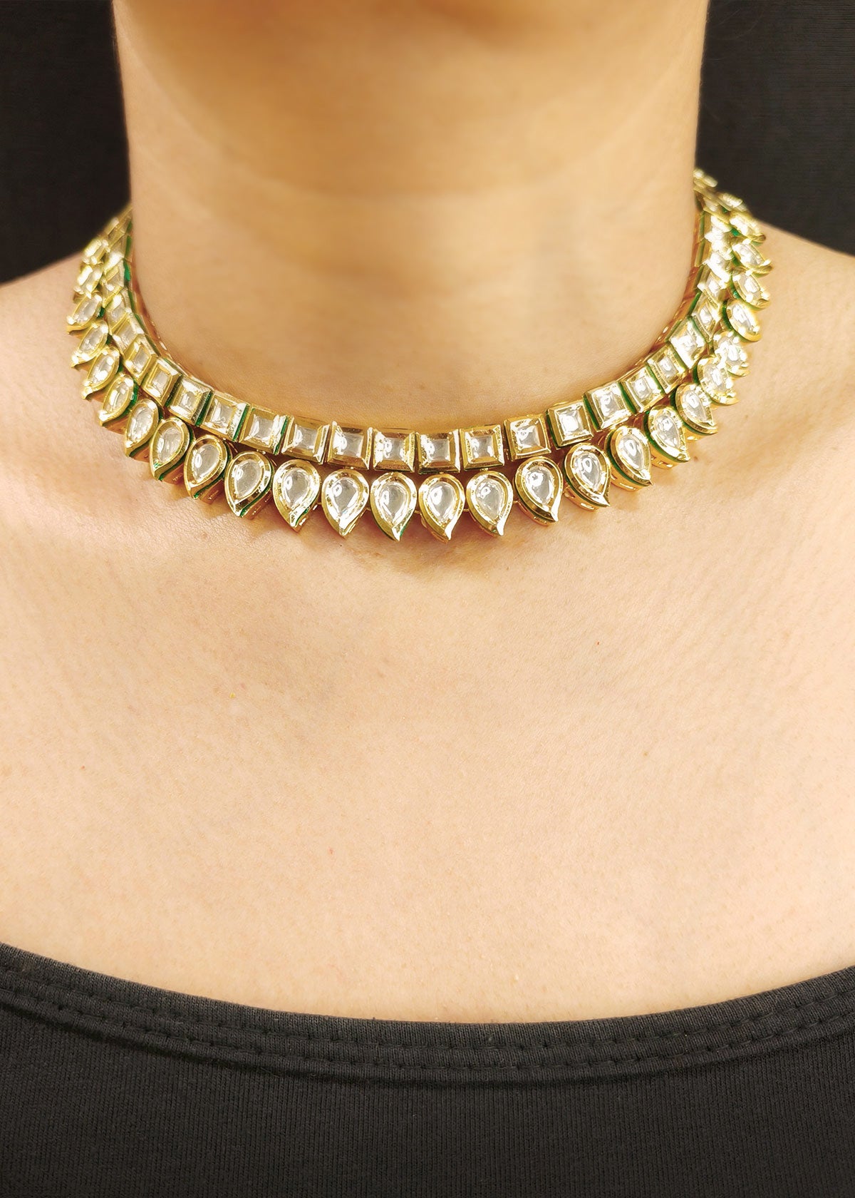 Delicate Leaf Design Adjustable Short Kundan Necklace Set