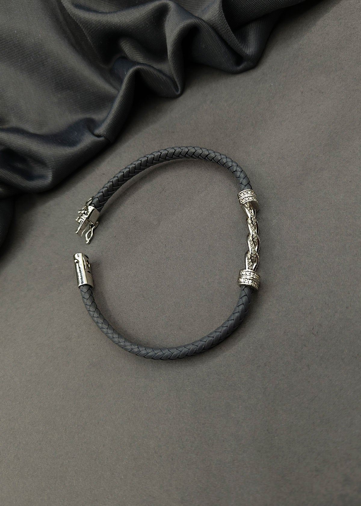 92.5 Sterling Silver Cubic Zircon Grey Belt Chain Link Style Men Loose Bracelet