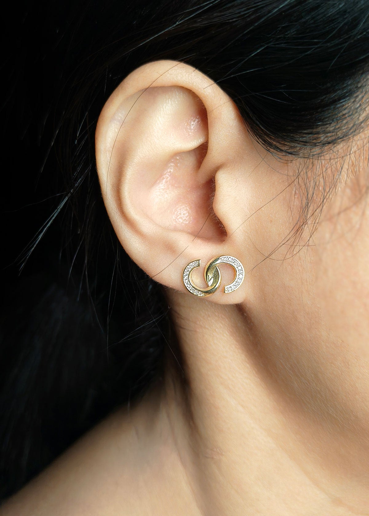 Classic Interlink Gold And Silver Plated Small Diamond Stud Earrings For Women