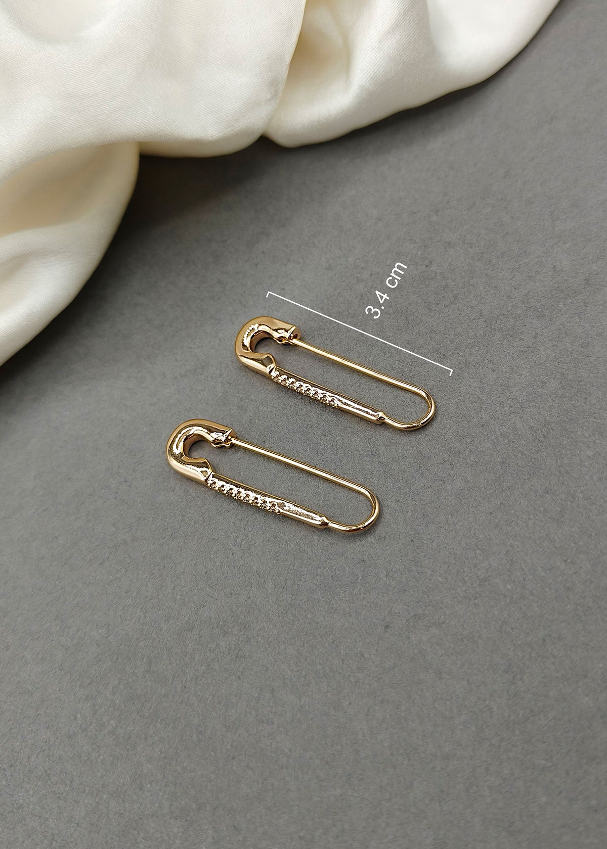 Rose Gold Plated Safety Pin Style Bali Earring For Women