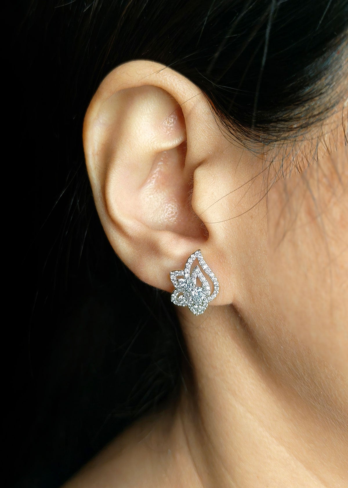 Rose Gold Plated Floral Design Diamond Stud Earring For Women