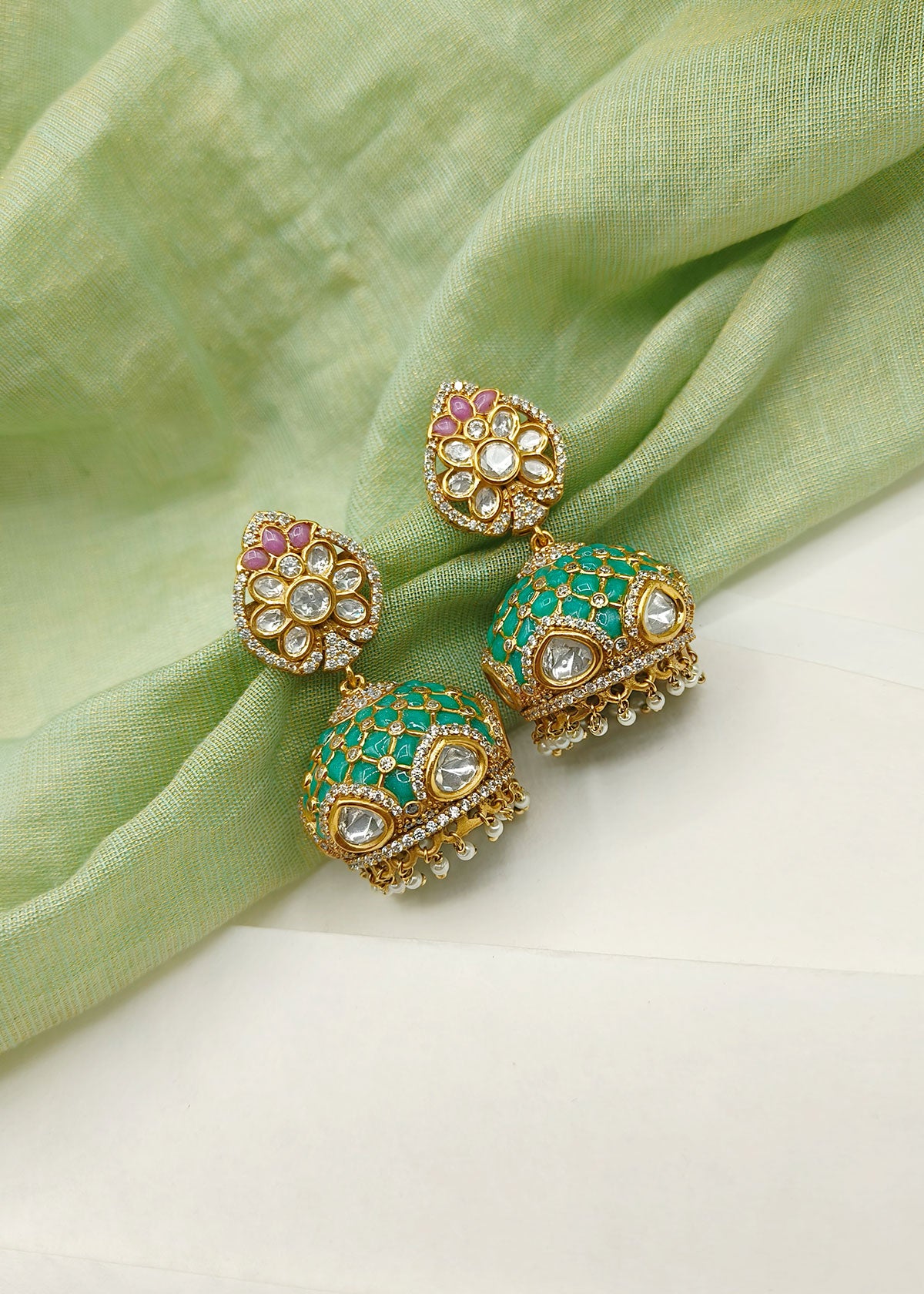 Cubic Zircon Colourful Ethnic Style Antique Gold Big Kundan Jhumka Earring