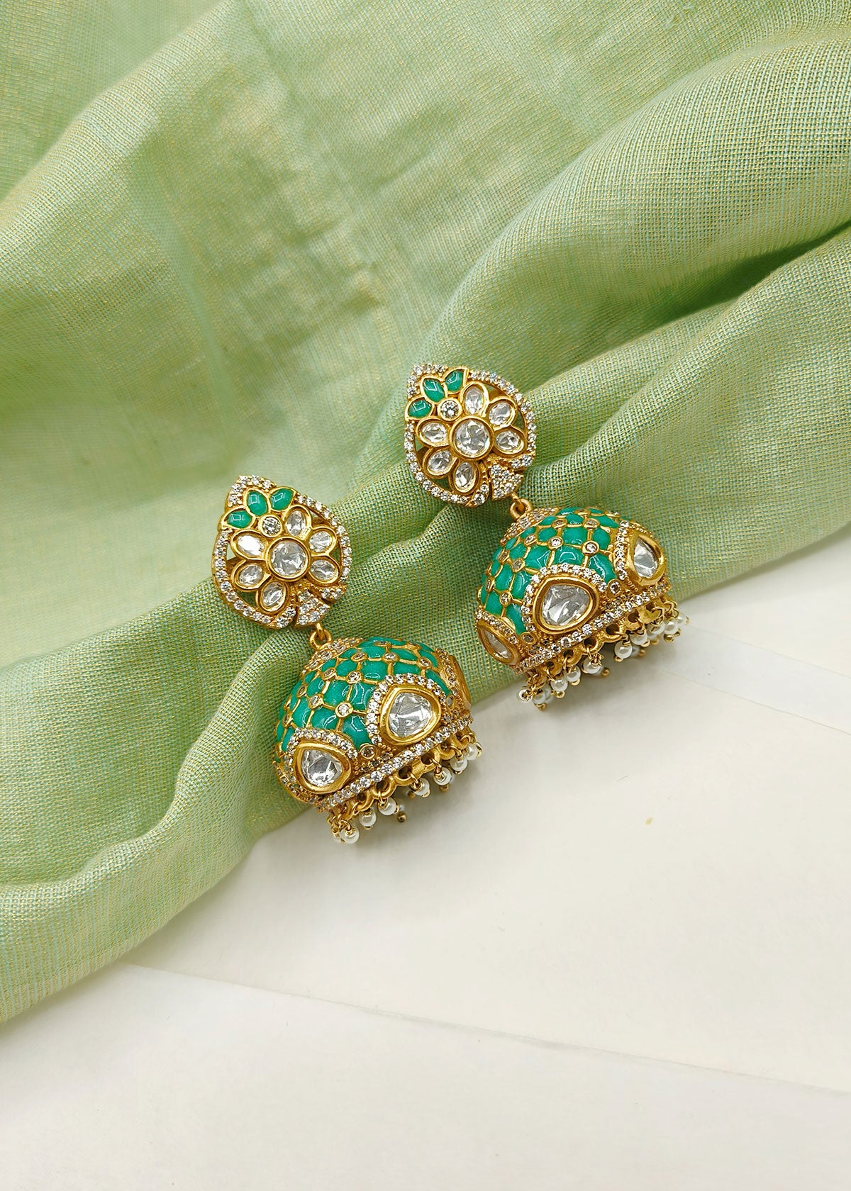 Cubic Zircon Colourful Ethnic Style Antique Gold Big Kundan Jhumka Earring
