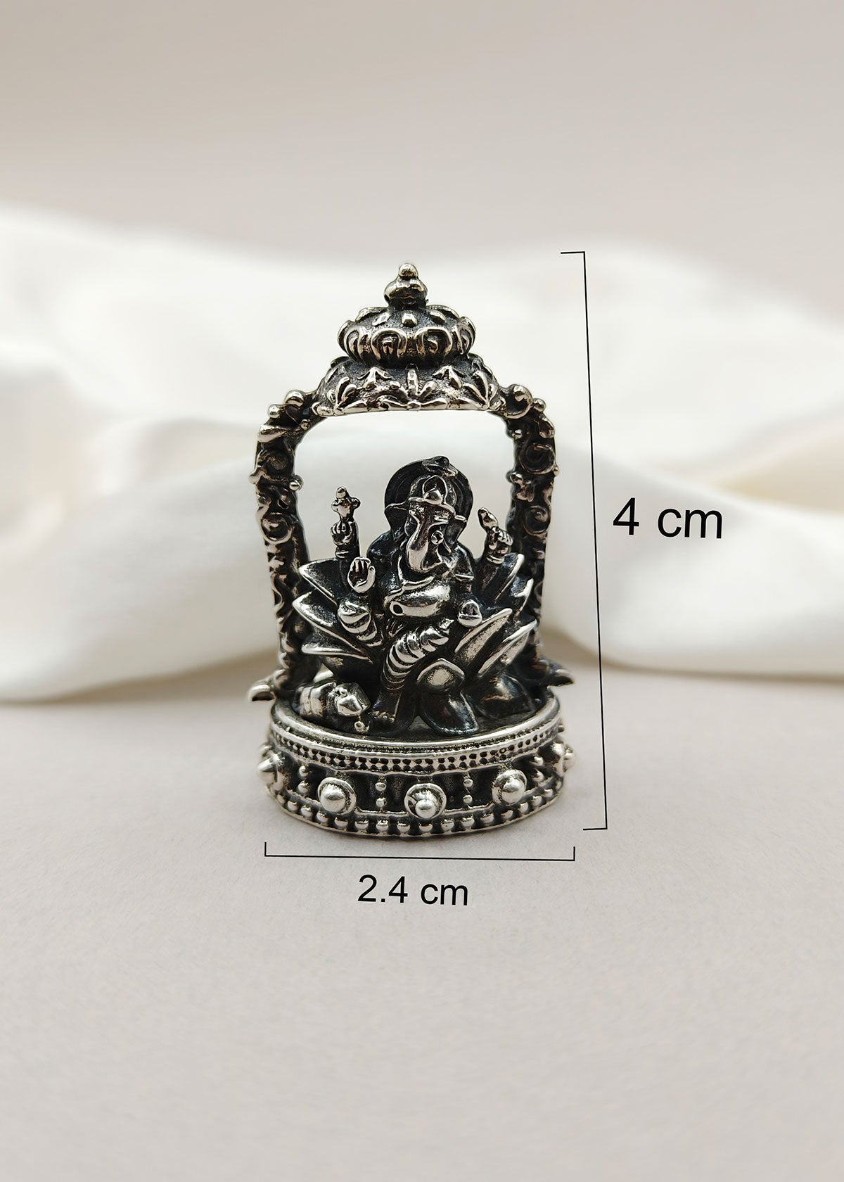 92.5 Sterling Silver Lord Ganesha Idol