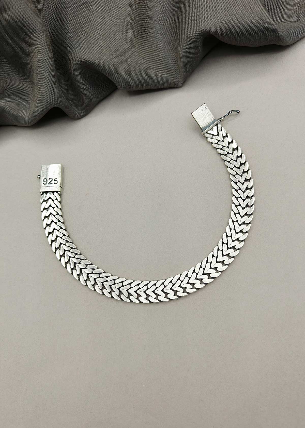 92.5 Sterling Silver Flat Link Pattern Loose Bracelet For Men