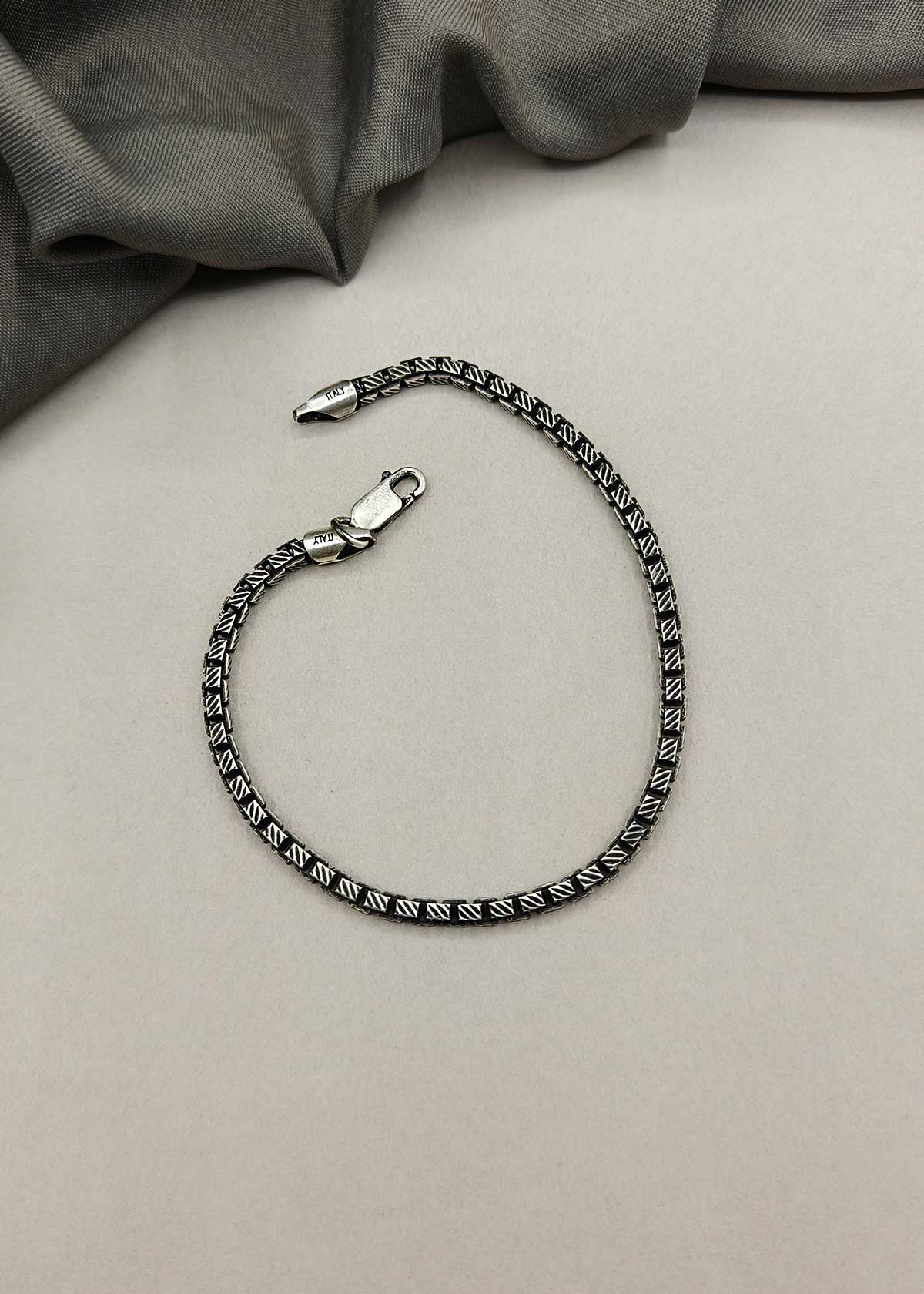 92.5 Sterling Silver Black Oxidized Delicate Loose Bracelet For Men
