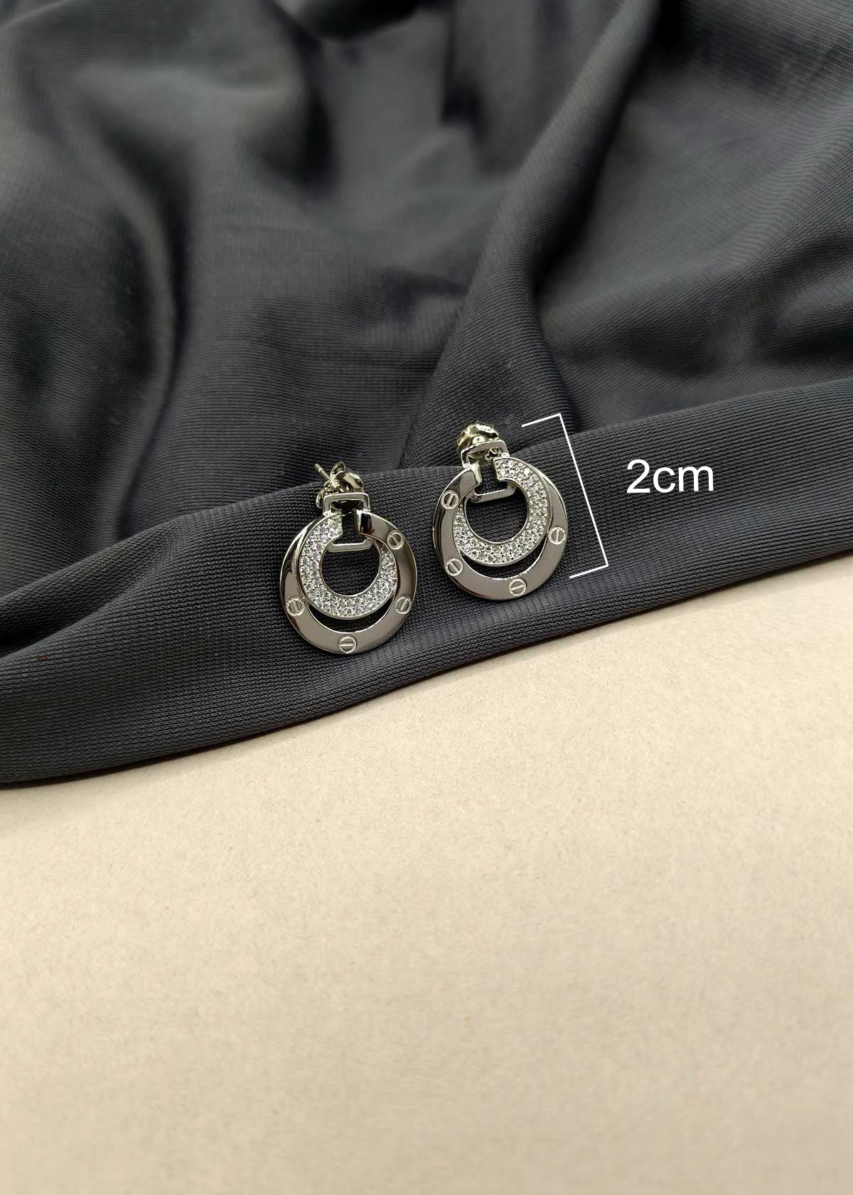 92.5 Sterling Silver Catier Inspired Cubic Zircon Pendant Set With Chain For Women