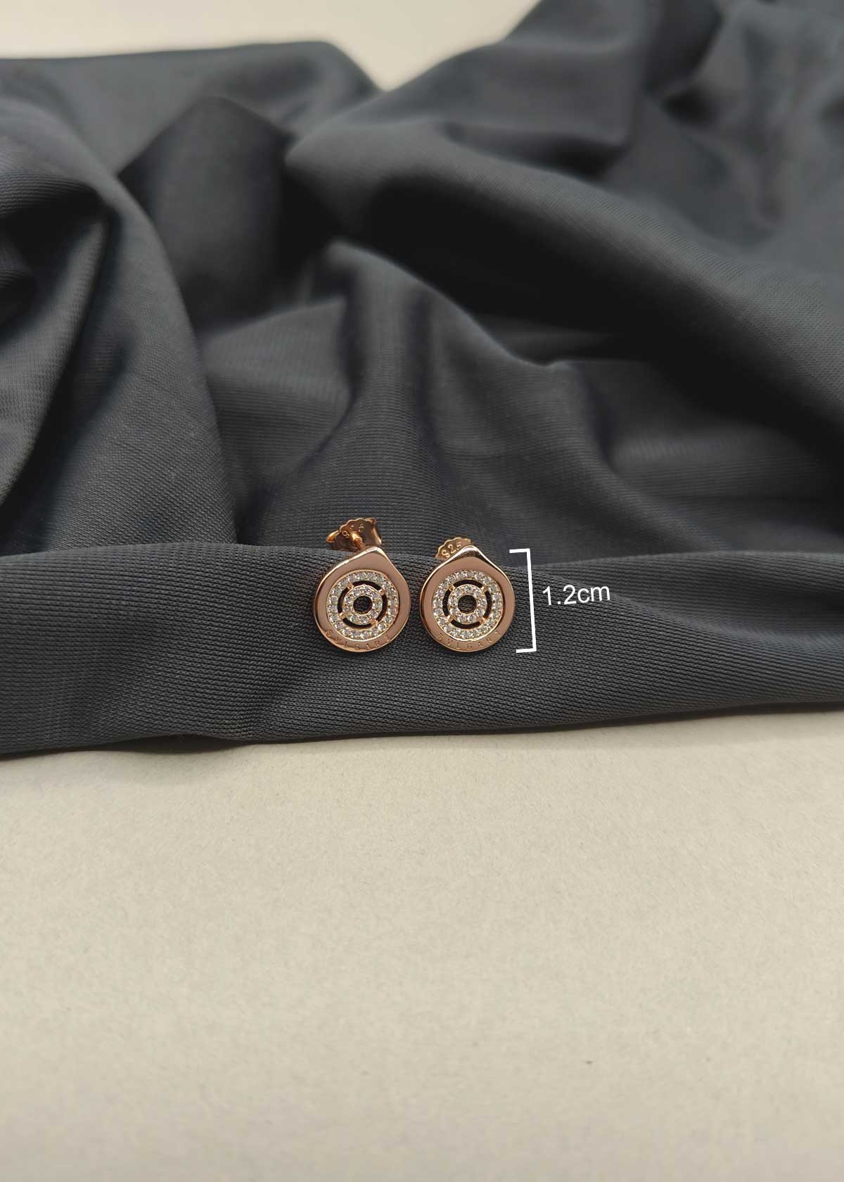 92.5 Sterling Silver Bvlgari Inspired Circle Design Pendant Set With Chain For Women