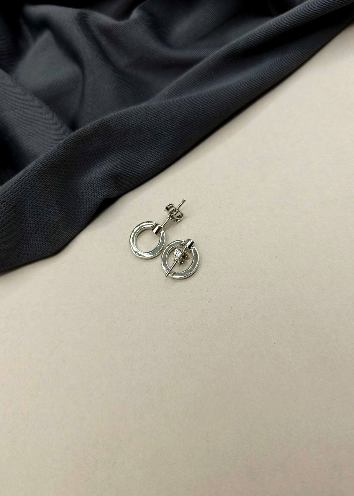 92.5 Sterling Silver With Cubic Zircon Stone Circle Pandora Earring For Women