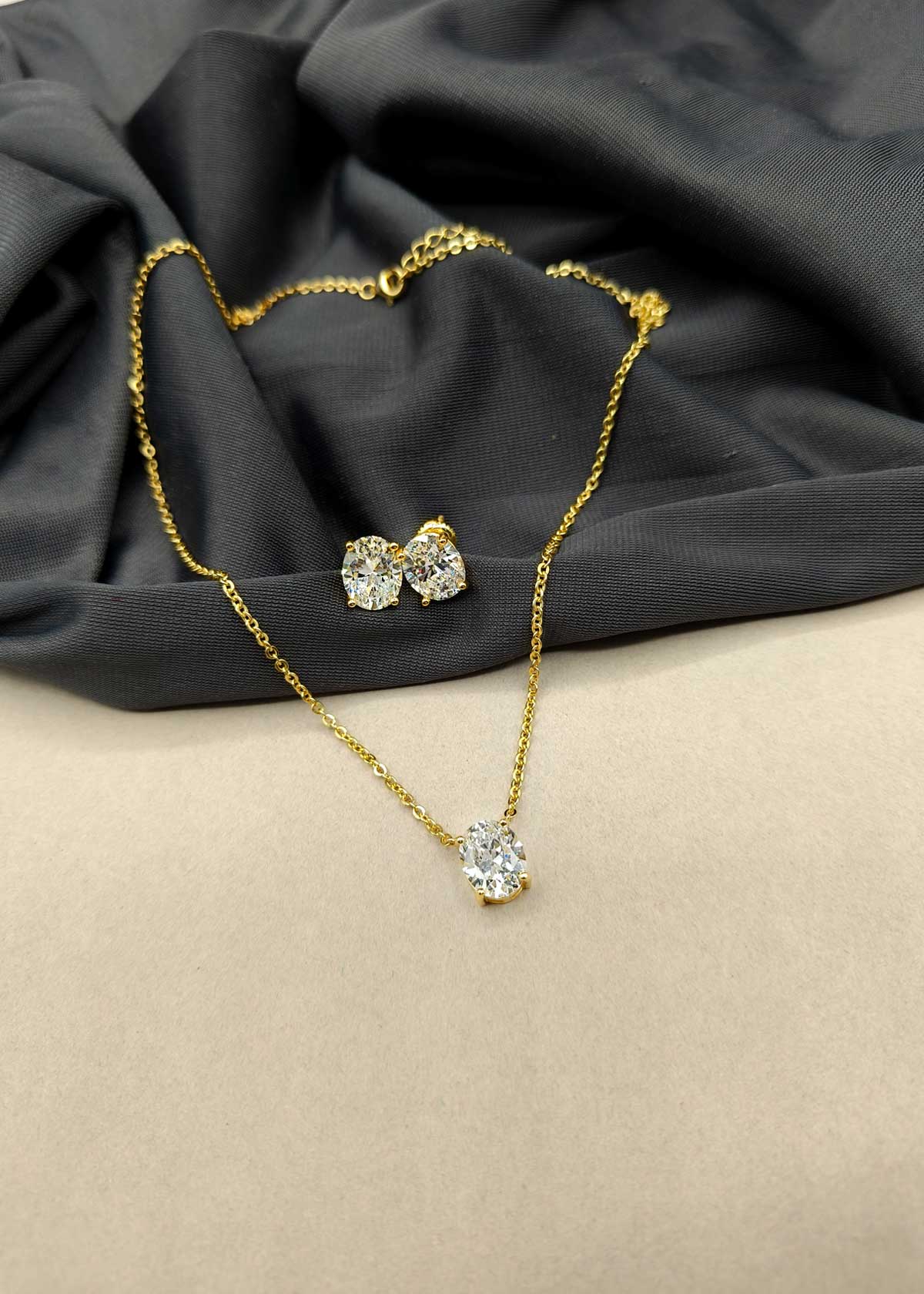 92.5 Sterling Silver Oval Swarovski Crystal Gold Plated Pendant Set For Women