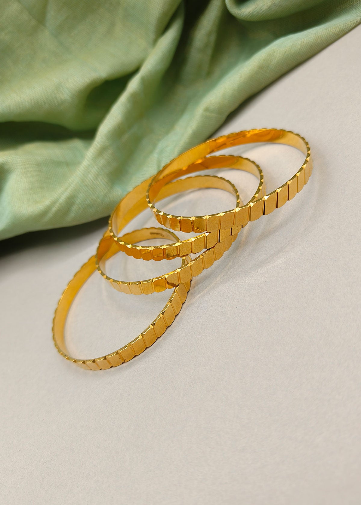 1 Gram Gold Plated Stylish Block Design Plain Bangles (4 Pcs)