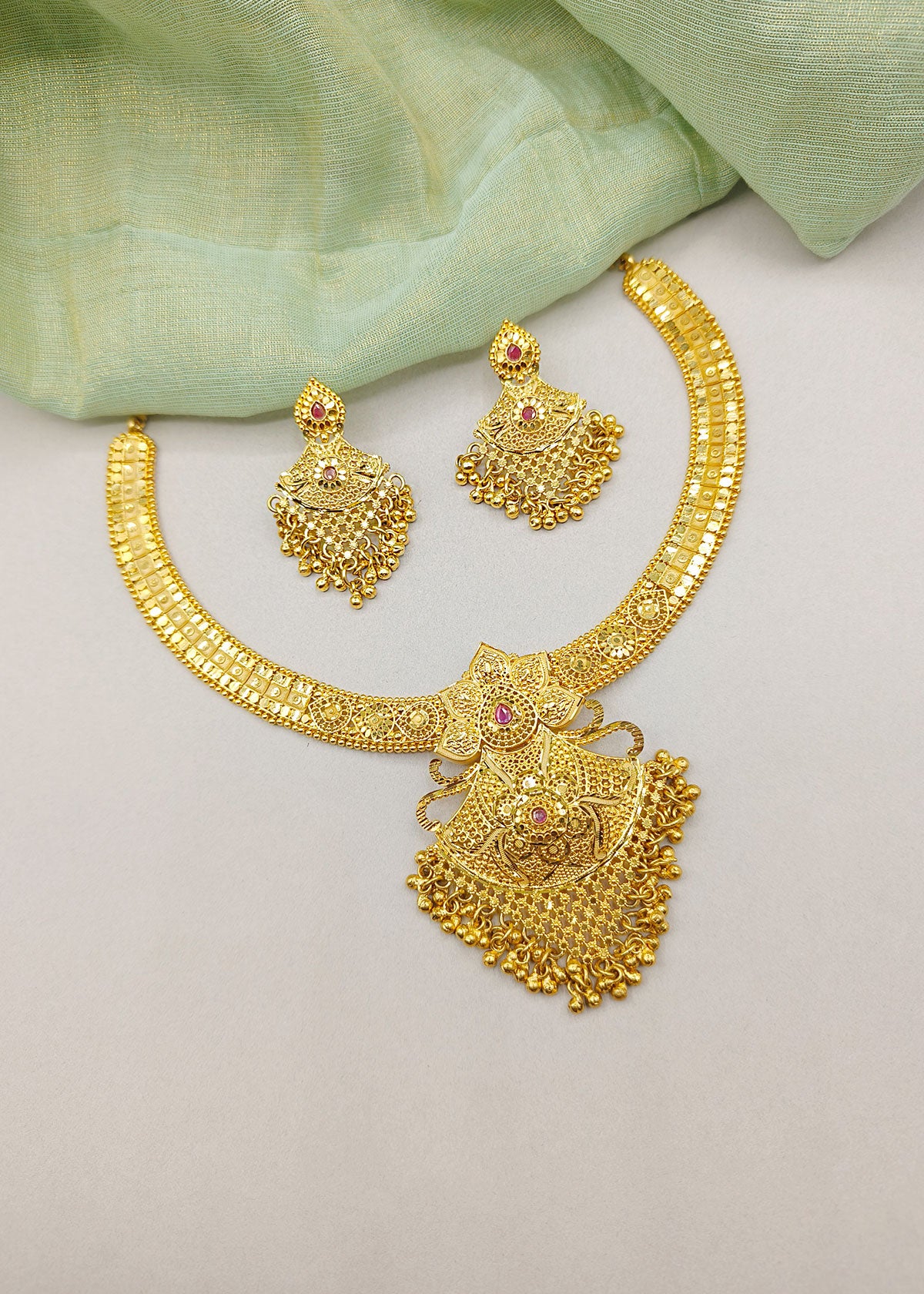 Heritage Royal 1 Gram Gold Gold Plated With Dark Pink Stone Short Necklace Set