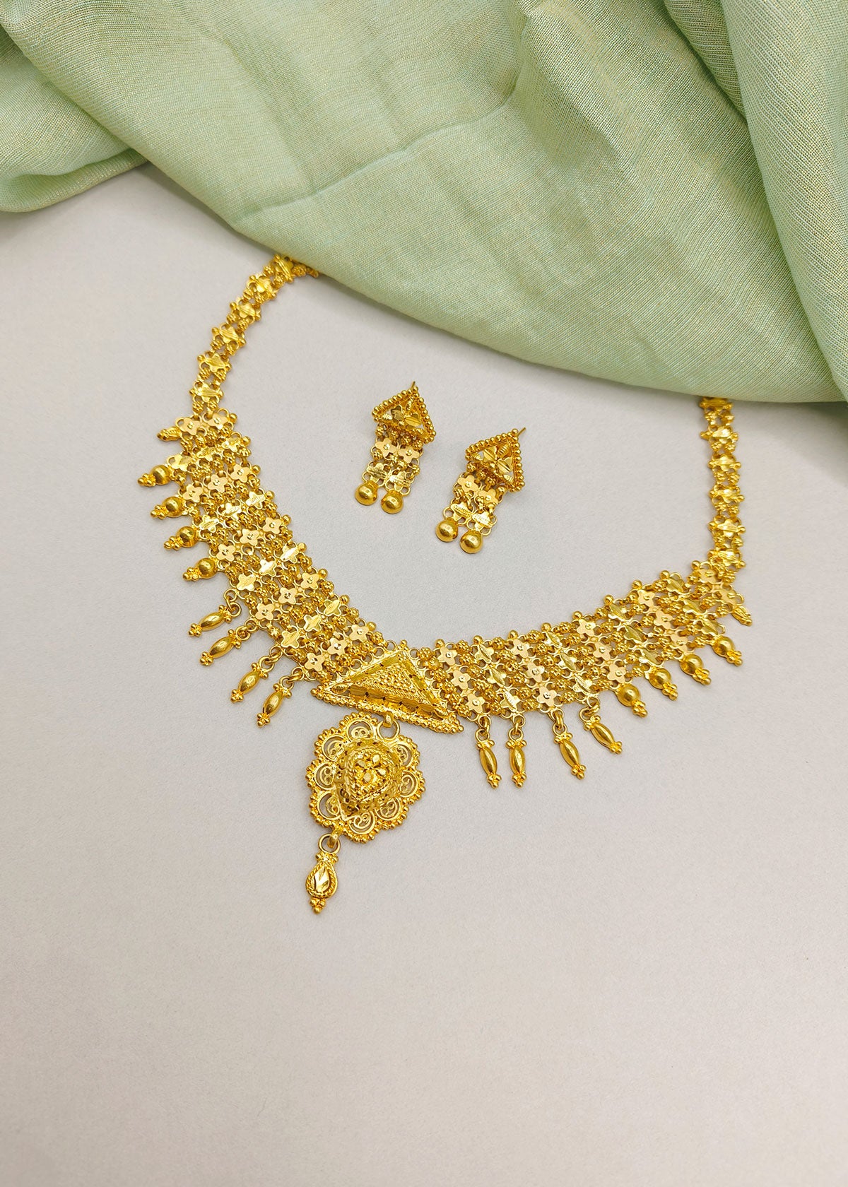 Elegant 1 Gram Gold Plated Floral Drop Designer Necklace Set