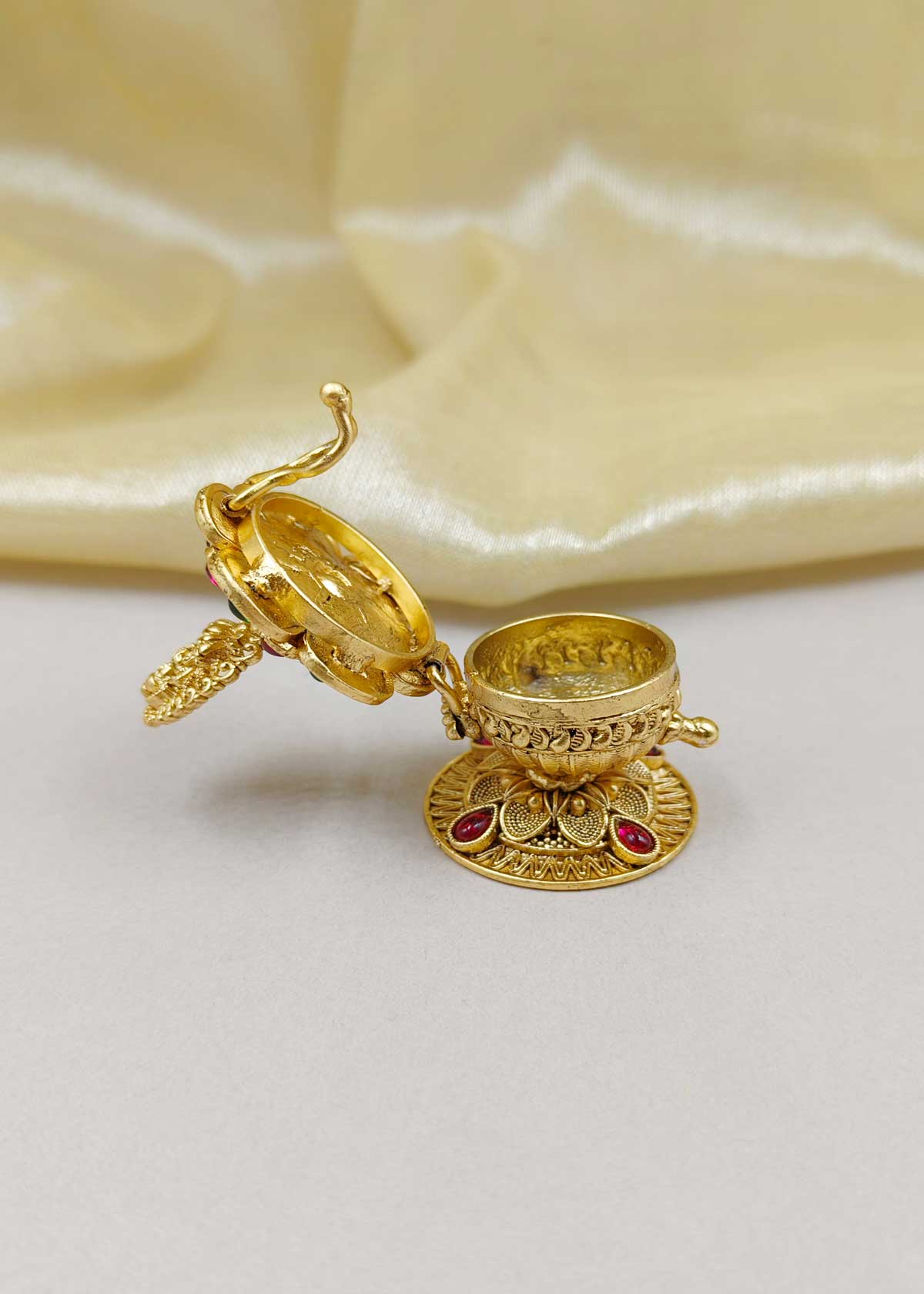 Lamp Style Goddess Lakshmi Antique Gold Plated Traditional Kumkum Box / Sindoor Box