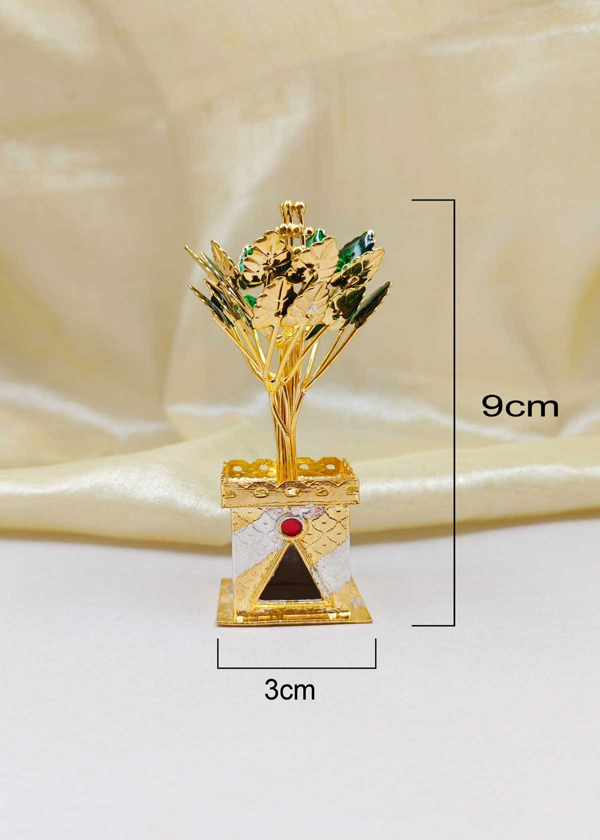 Tulsi Design Antique Gold Plated Traditional Kumkum Box / Sindoor Box