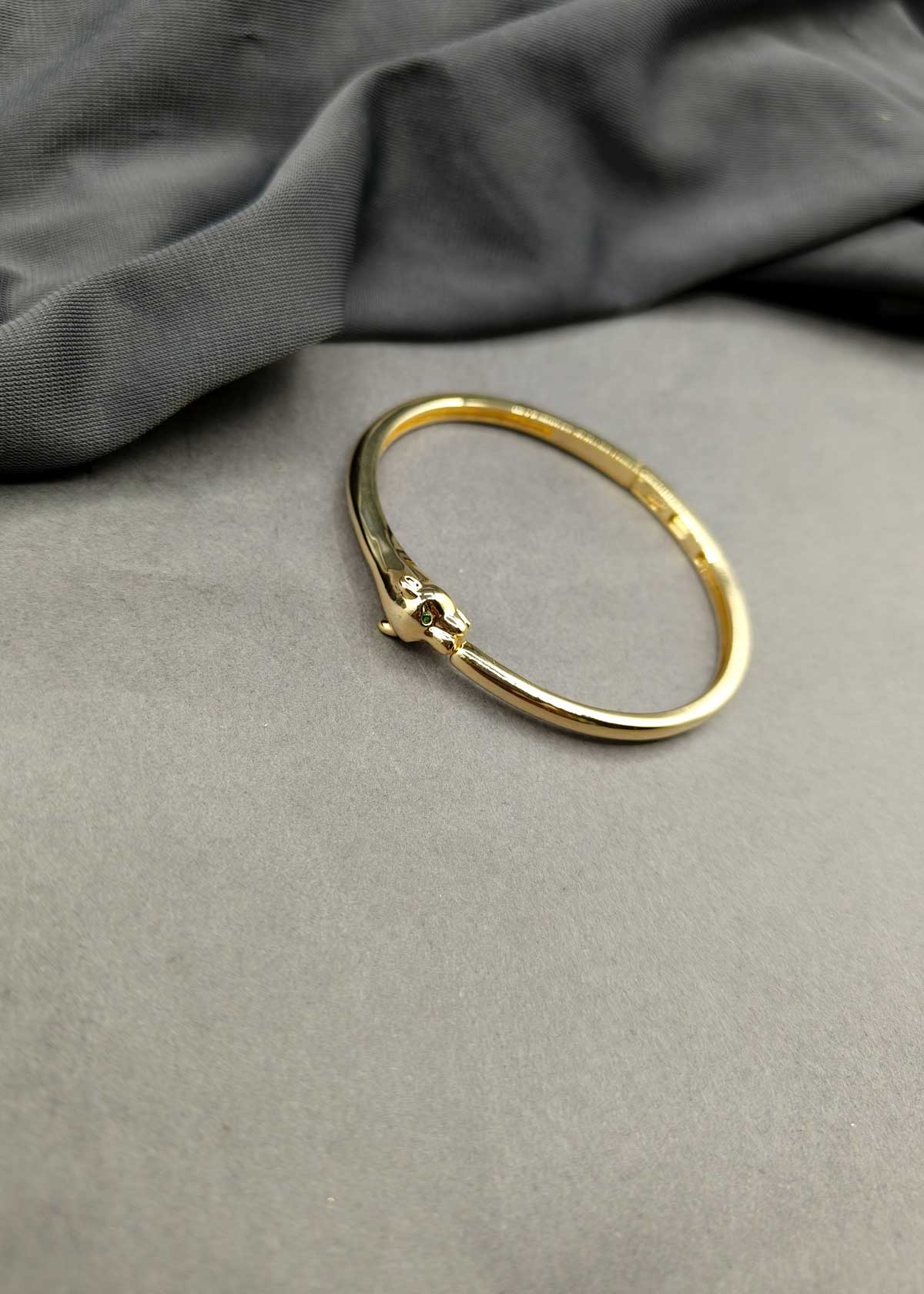Animal Head Design Cubic Zircon Gold Plated Kada Bracelet For Women