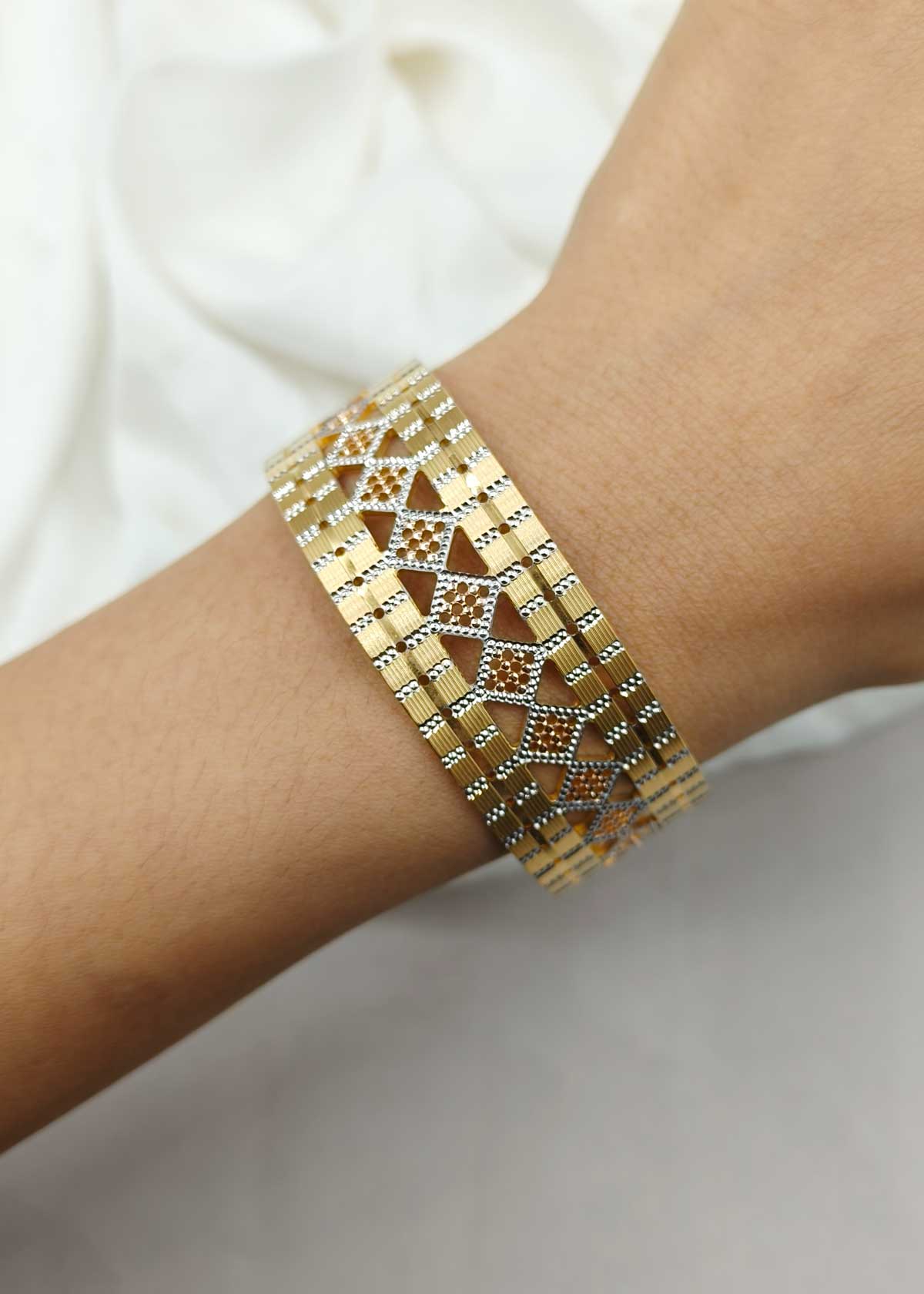 1 Gram Gold Triple Polish Cutwork Pattern Kada Bangle (1Pc)