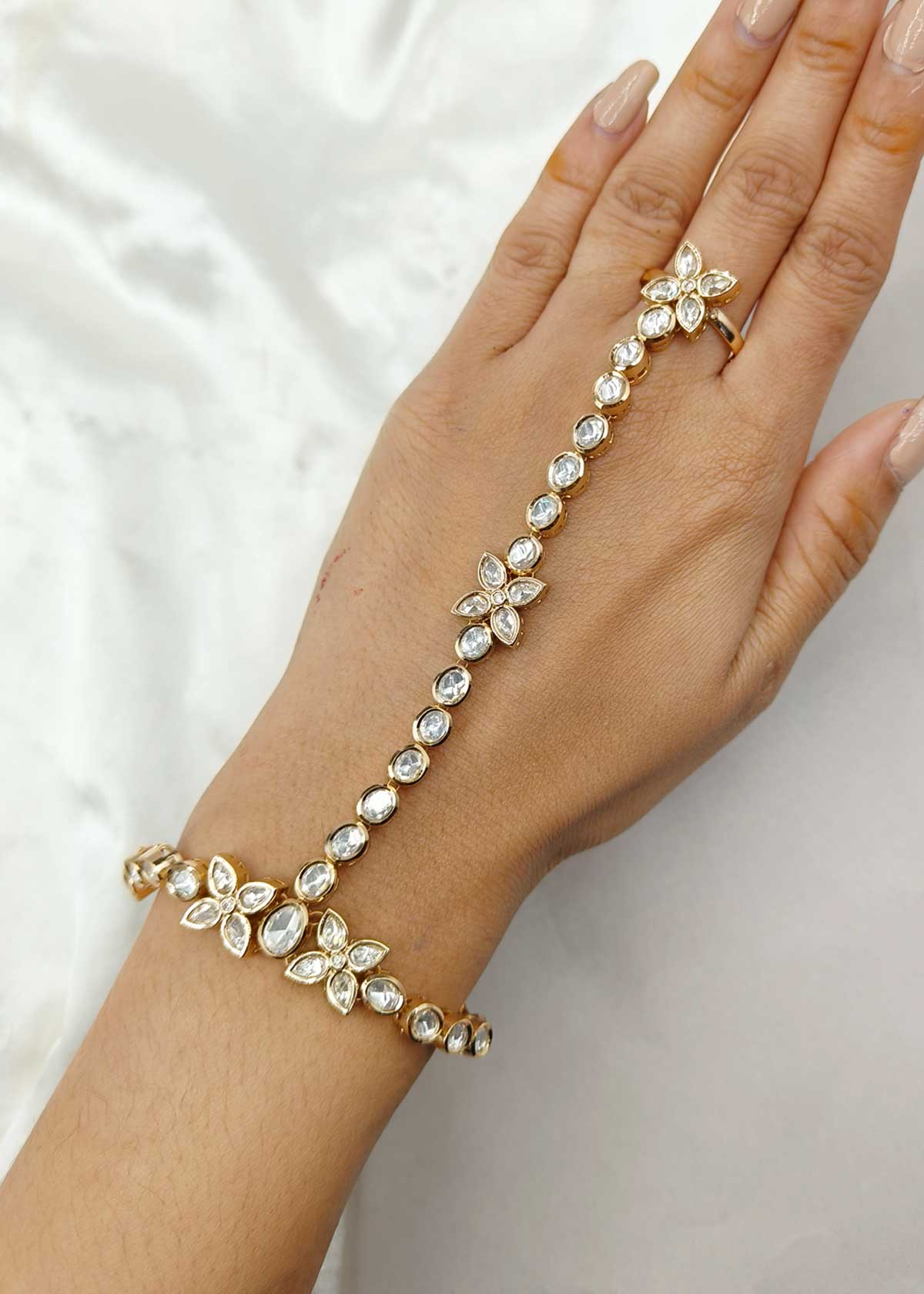 Traditional Royal Kundan Adjustable Hath Pan