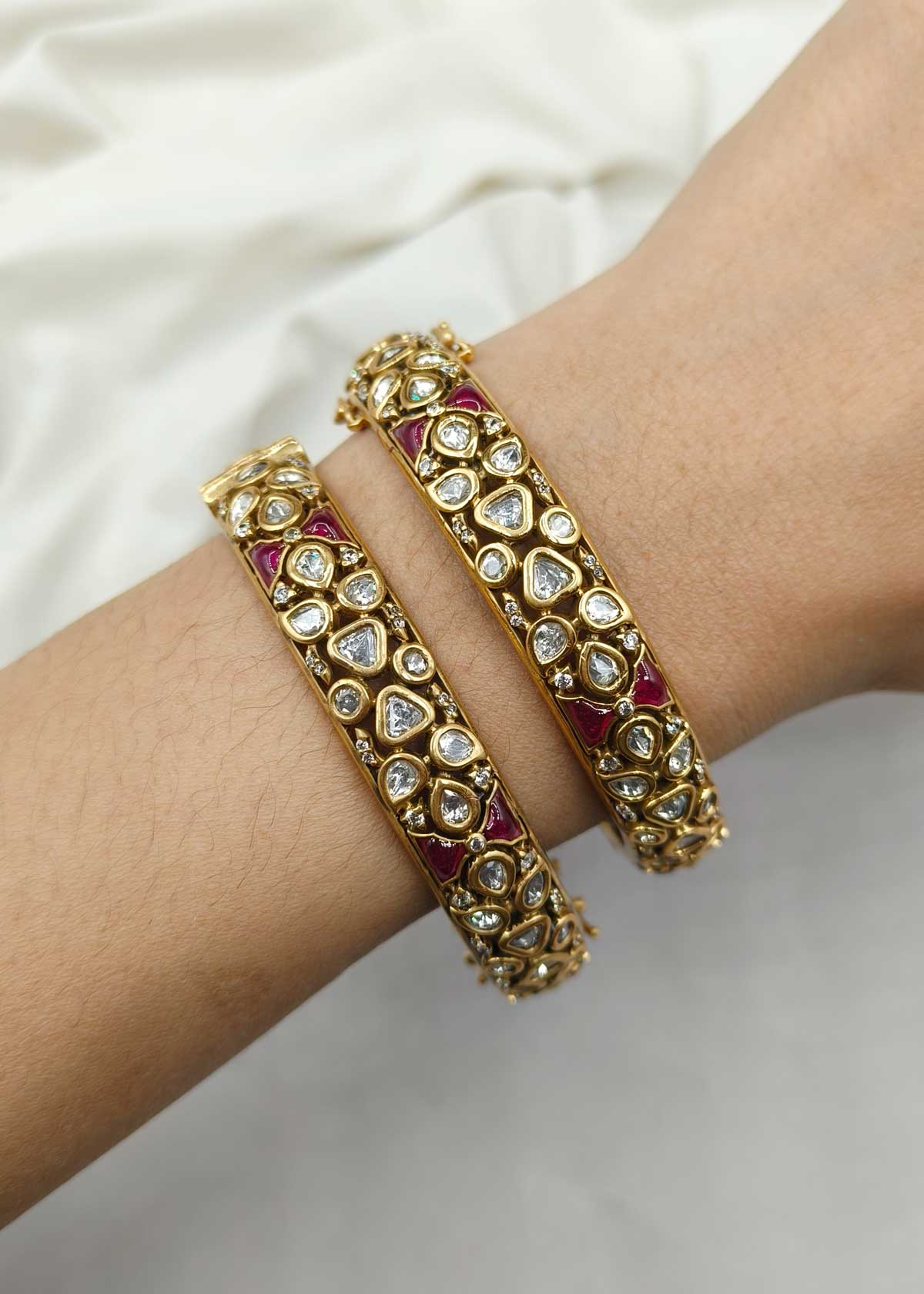 Traditional Antique Gold Kundan And Cubic Zircon Meenakari Openable Bangles For Women (Pair)