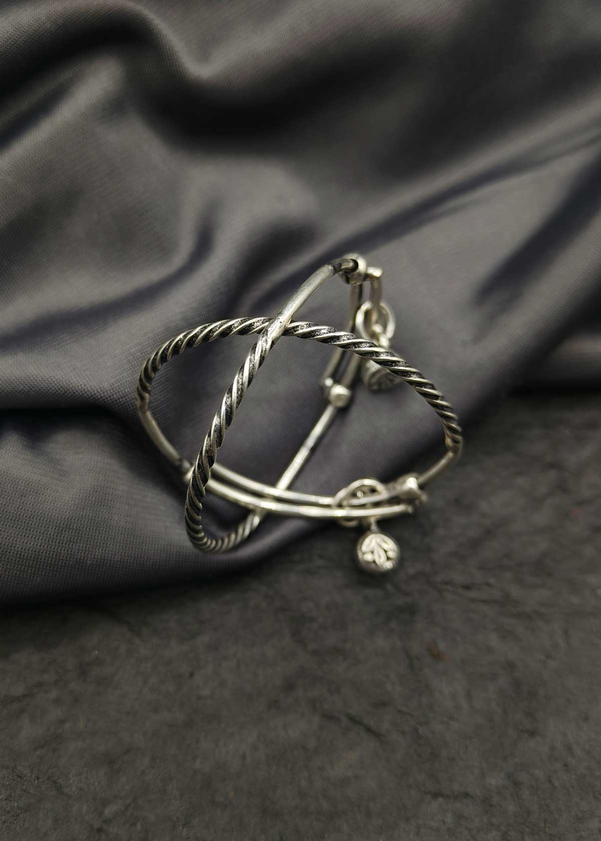 92.5 Sterling Silver Oxidized Twisted Wire And Charming Leaf Design Adjustable Baby Kada