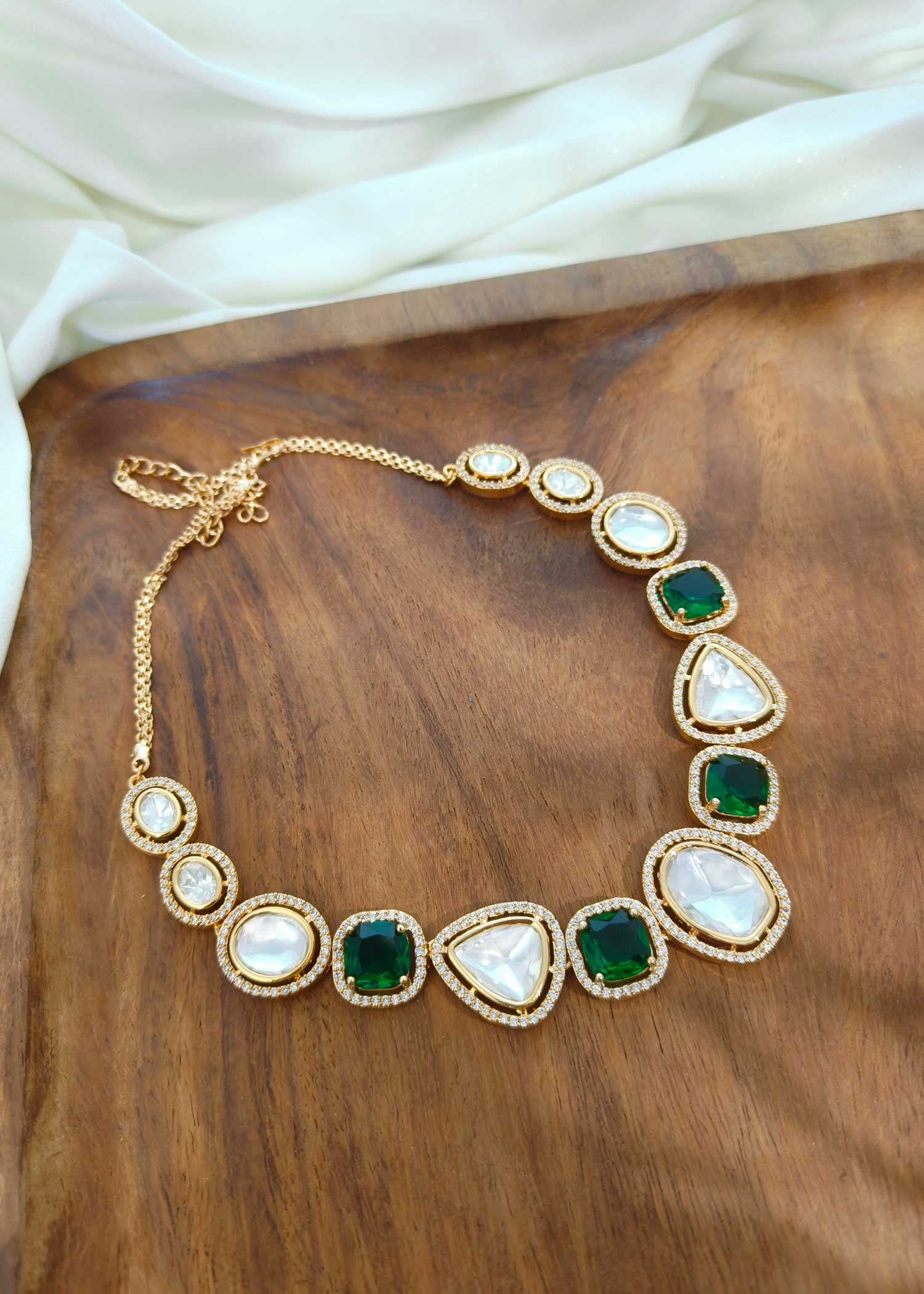 Big Size Kundan Emerald / Ruby Moissanite Short Necklace Set